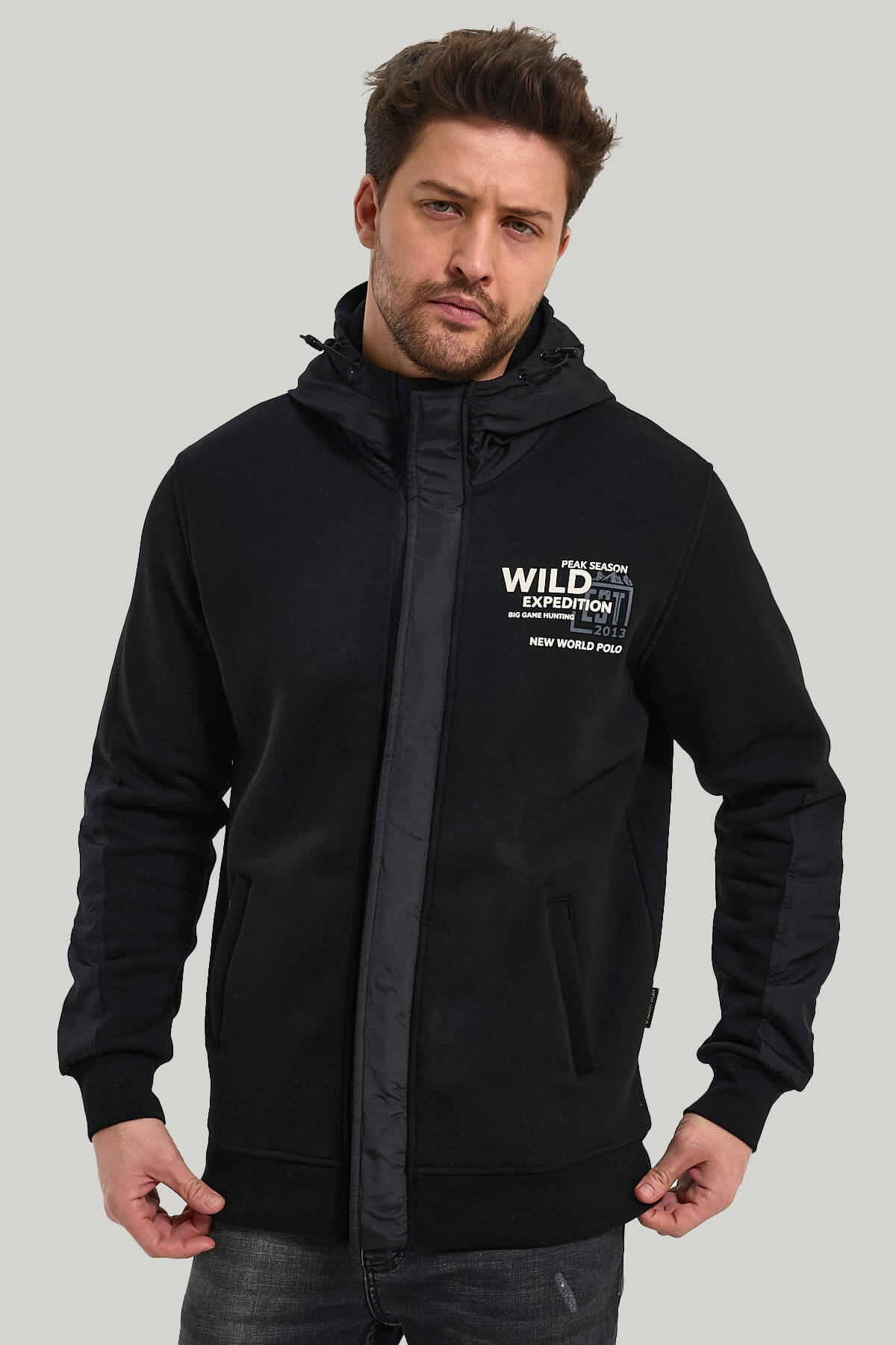 Kapüşonlu Siyah Slim Fit Full-Zip Sweatshirt 23FWM64067