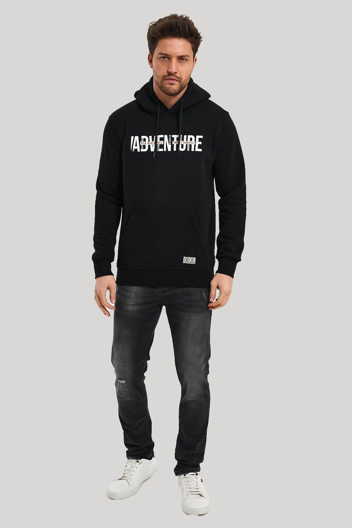 Kapüşonlu Siyah Slim Fit Hoodie 23FWM64047