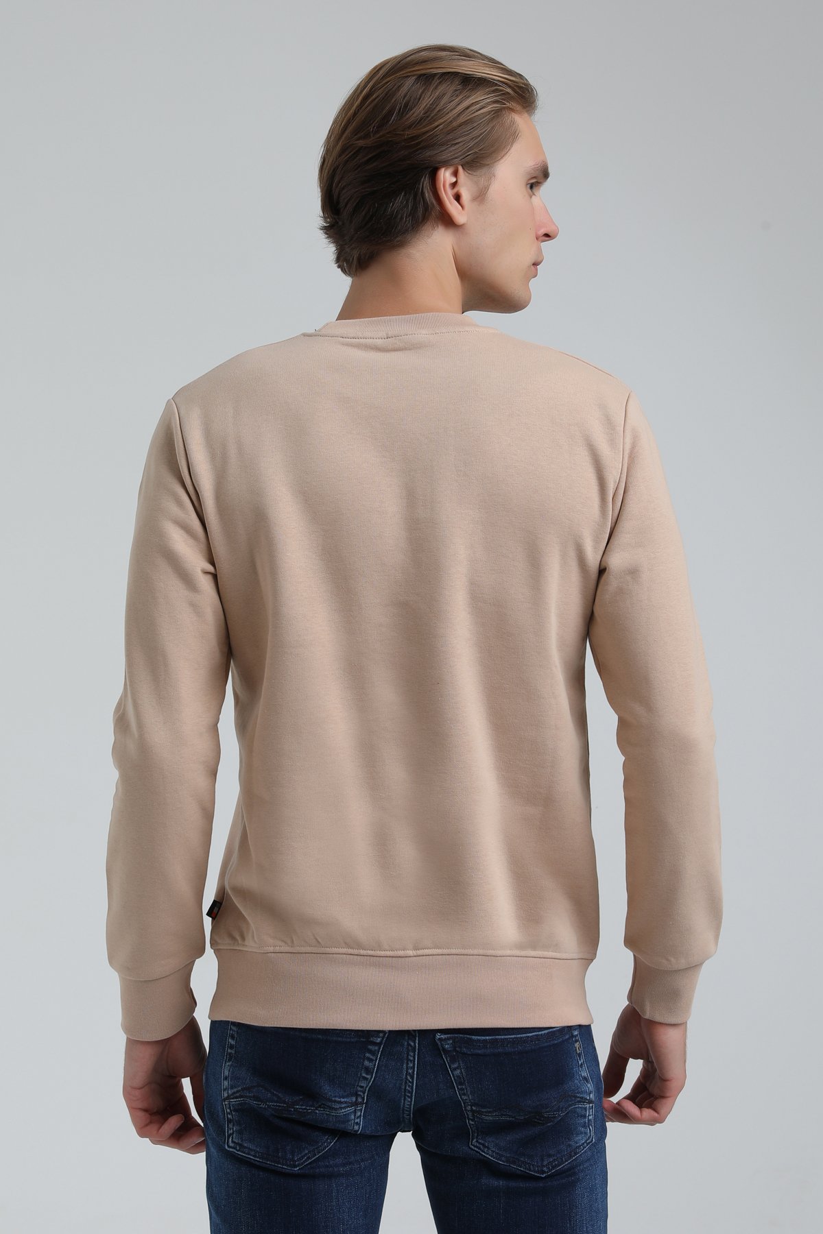 New World Polo Bisiklet Yaka Bej Regular Sweatshirt 22FWM60115