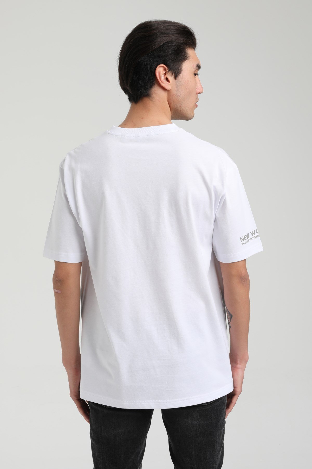 New World Polo Bisiklet Yaka Beyaz Oversize Tişört 22.01.T4.006