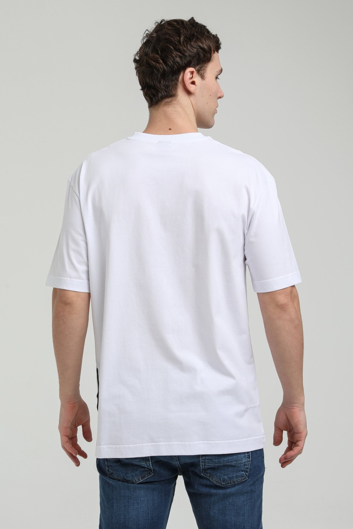 New World Polo Bisiklet Yaka Beyaz Oversize Tişört 23SSM20330