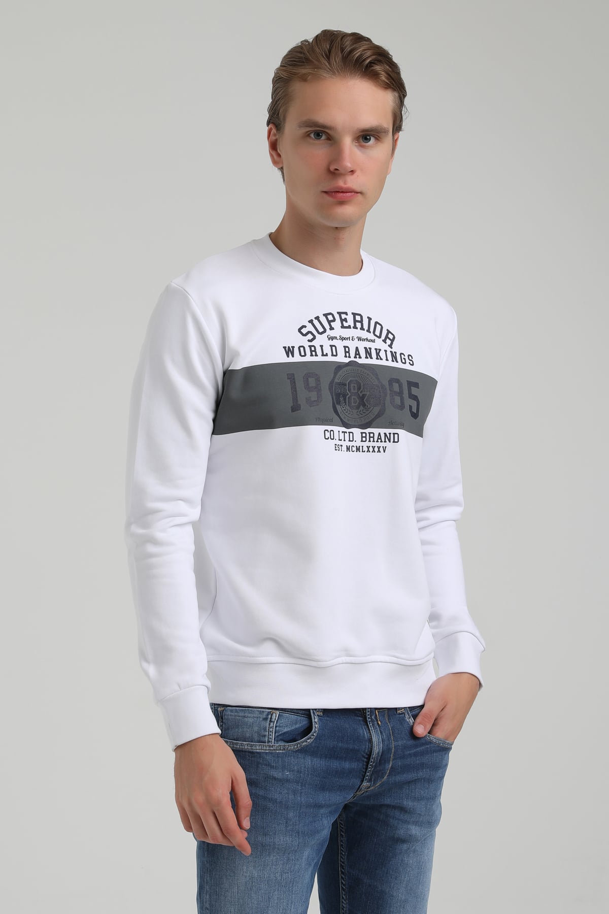New World Polo Bisiklet Yaka Beyaz Regular Sweatshirt 22FWM60134