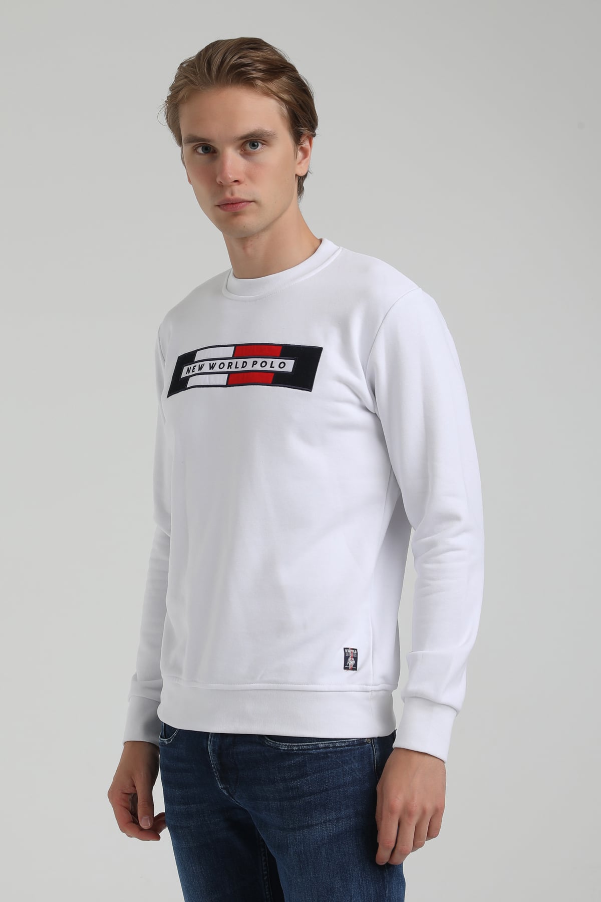 New World Polo Bisiklet Yaka Beyaz Regular Sweatshirt 22FWM60124