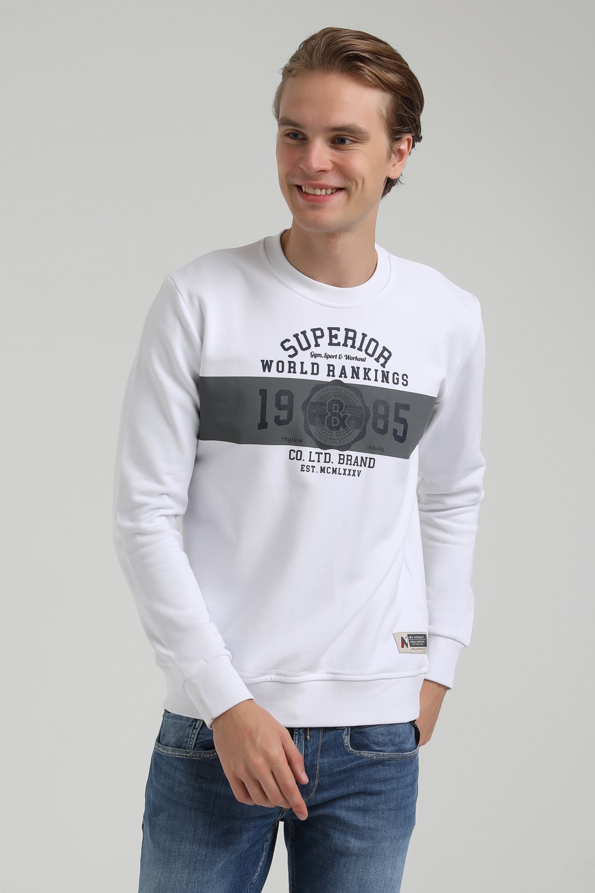 New World Polo Bisiklet Yaka Beyaz Regular Sweatshirt 22FWM60134