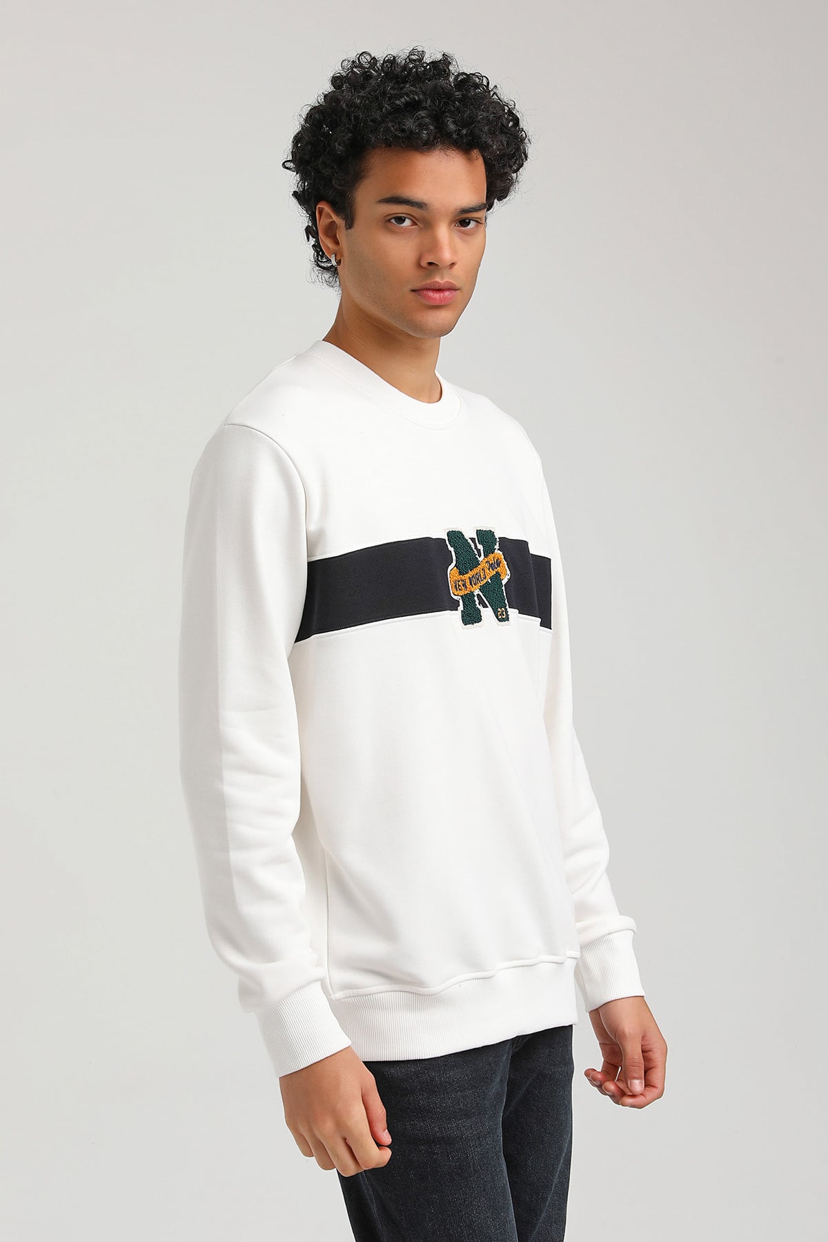 New World Polo Bisiklet Yaka Ekru Slim Fit Sweatshirt 23FWM60156