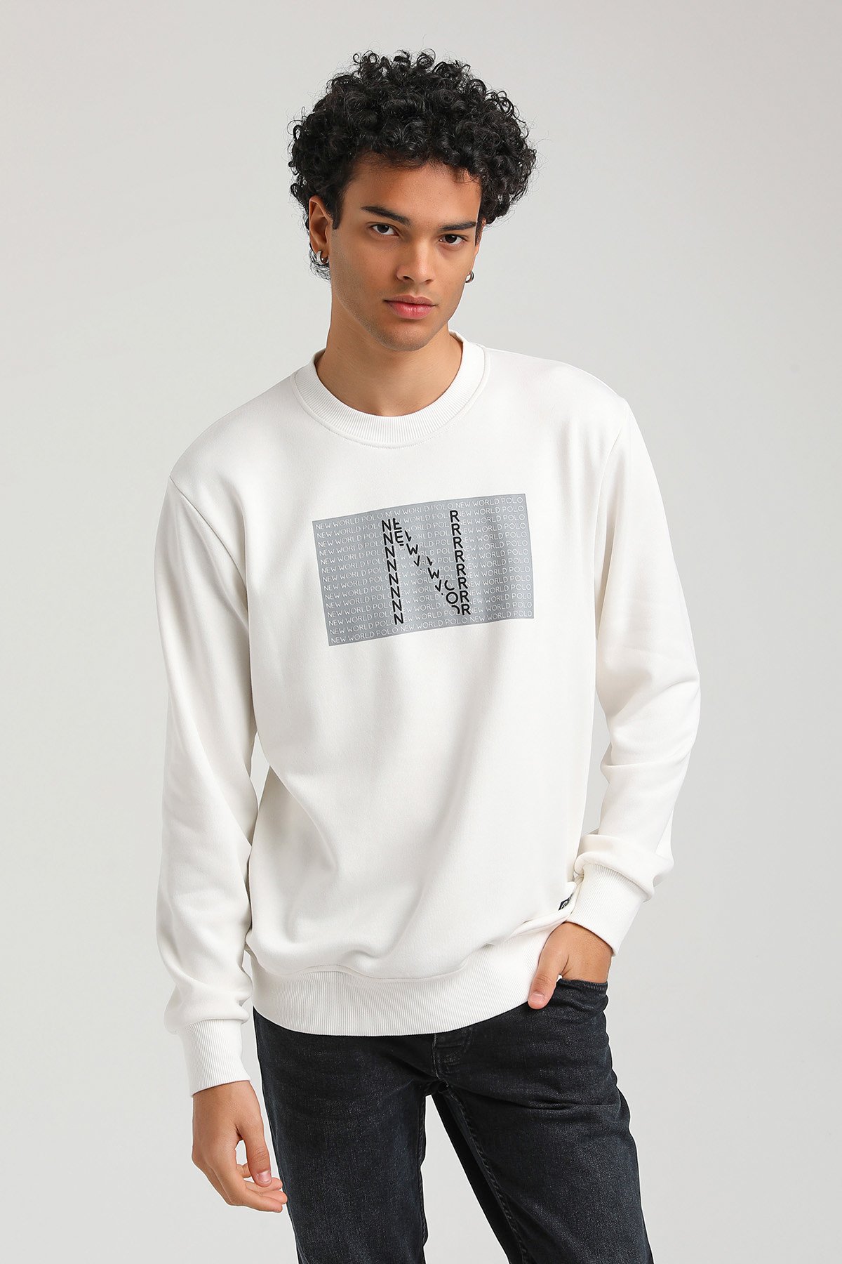 New World Polo Bisiklet Yaka Ekru Slim Fit Sweatshirt 23FWM60152