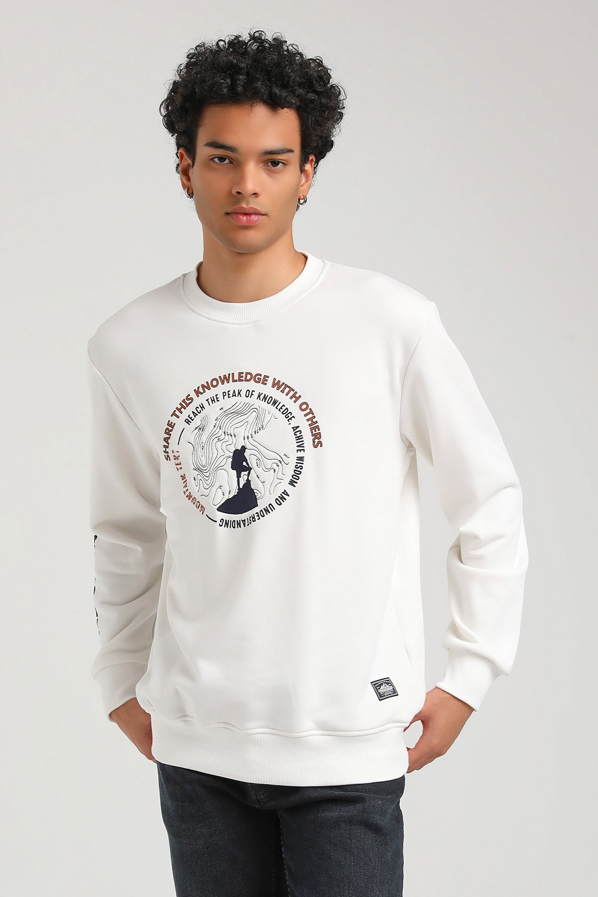 New World Polo Bisiklet Yaka Ekru Slim Fit Sweatshirt 23FWM60147
