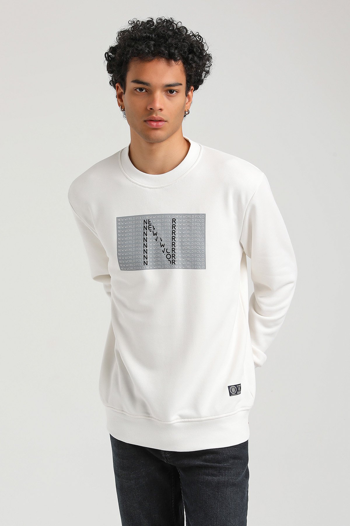 New World Polo Bisiklet Yaka Ekru Slim Fit Sweatshirt 23FWM60152