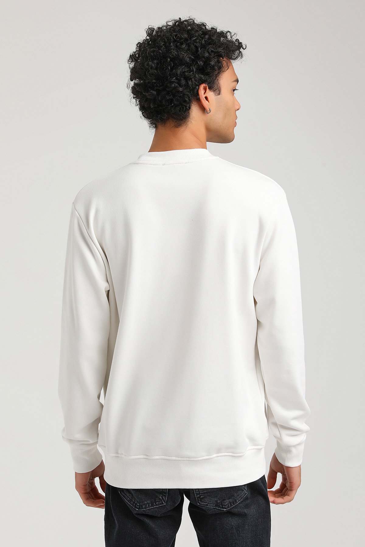 New World Polo Bisiklet Yaka Ekru Slim Fit Sweatshirt 23FWM60155