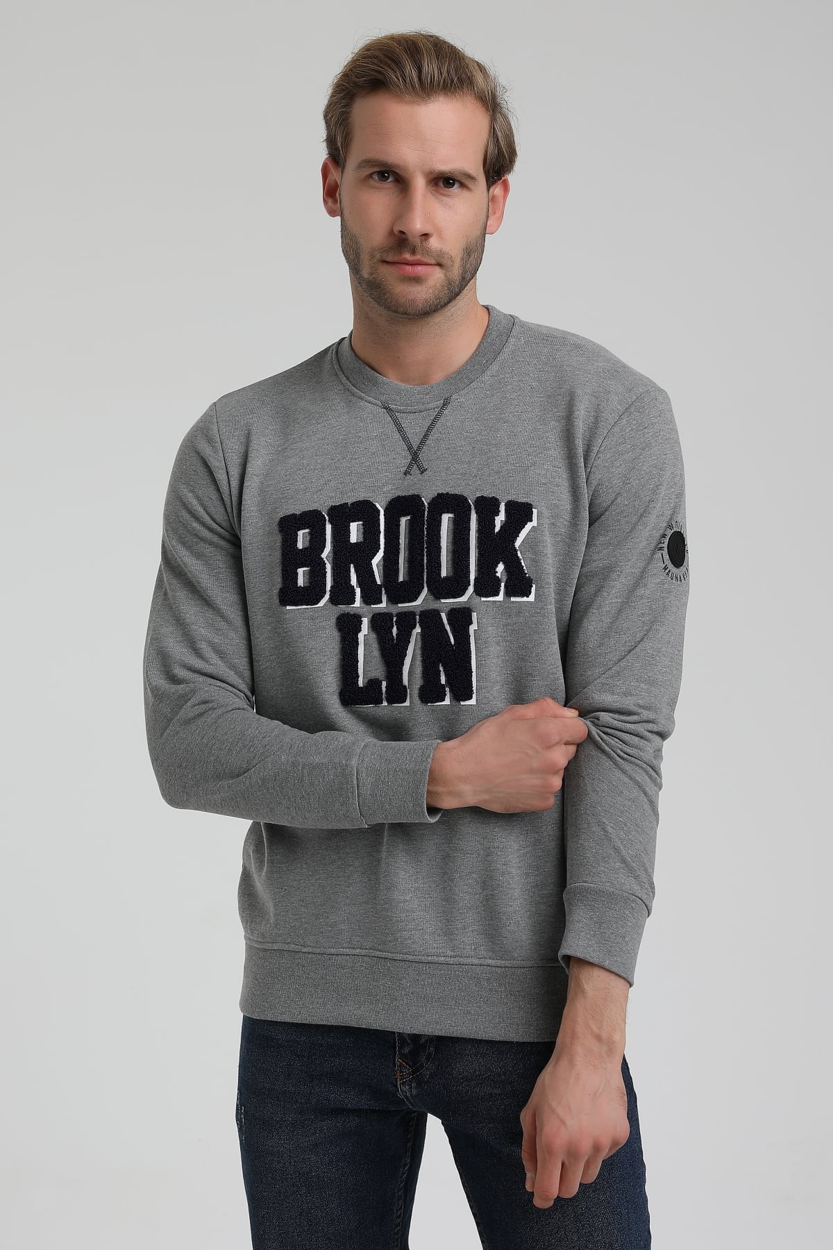 New World Polo Bisiklet Yaka Gri Slim Fit Sweatshirt 22FWM60120