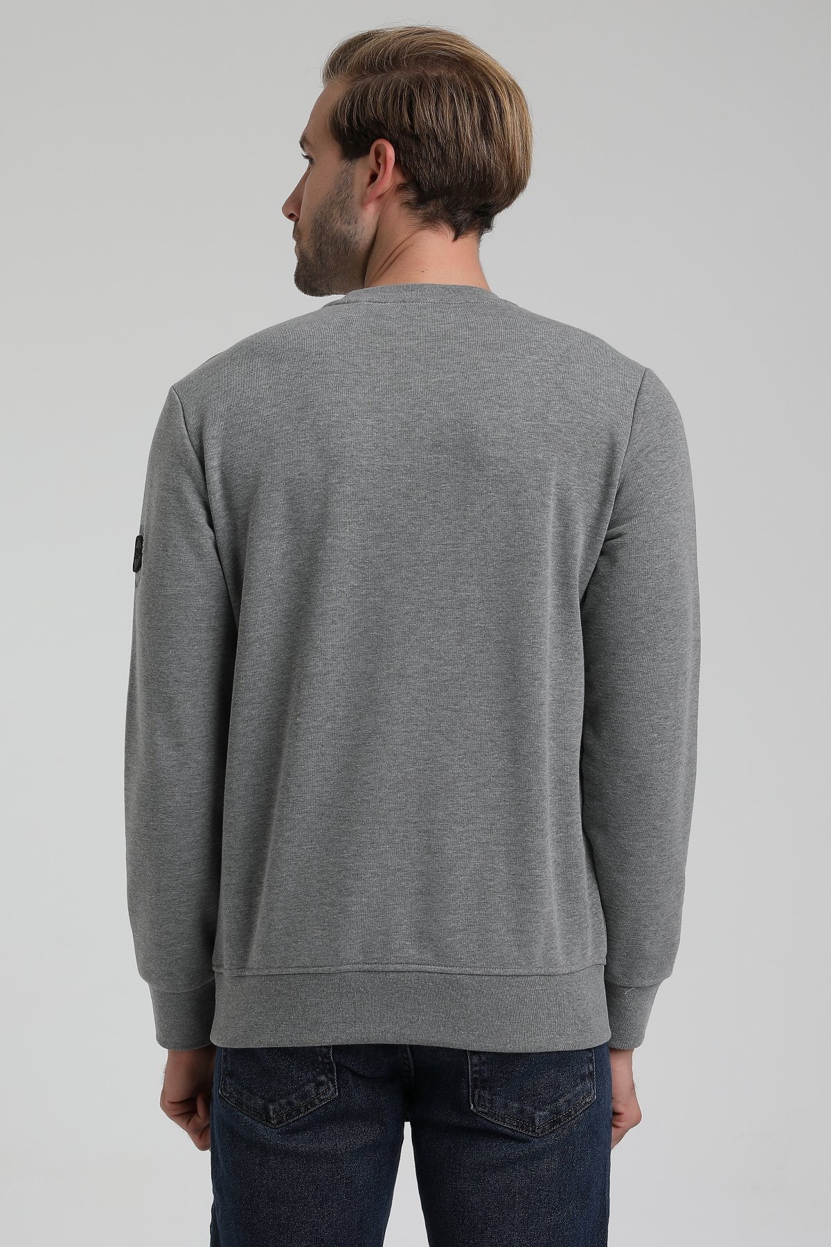 New World Polo Bisiklet Yaka Gri Slim Fit Sweatshirt 22FWM60120