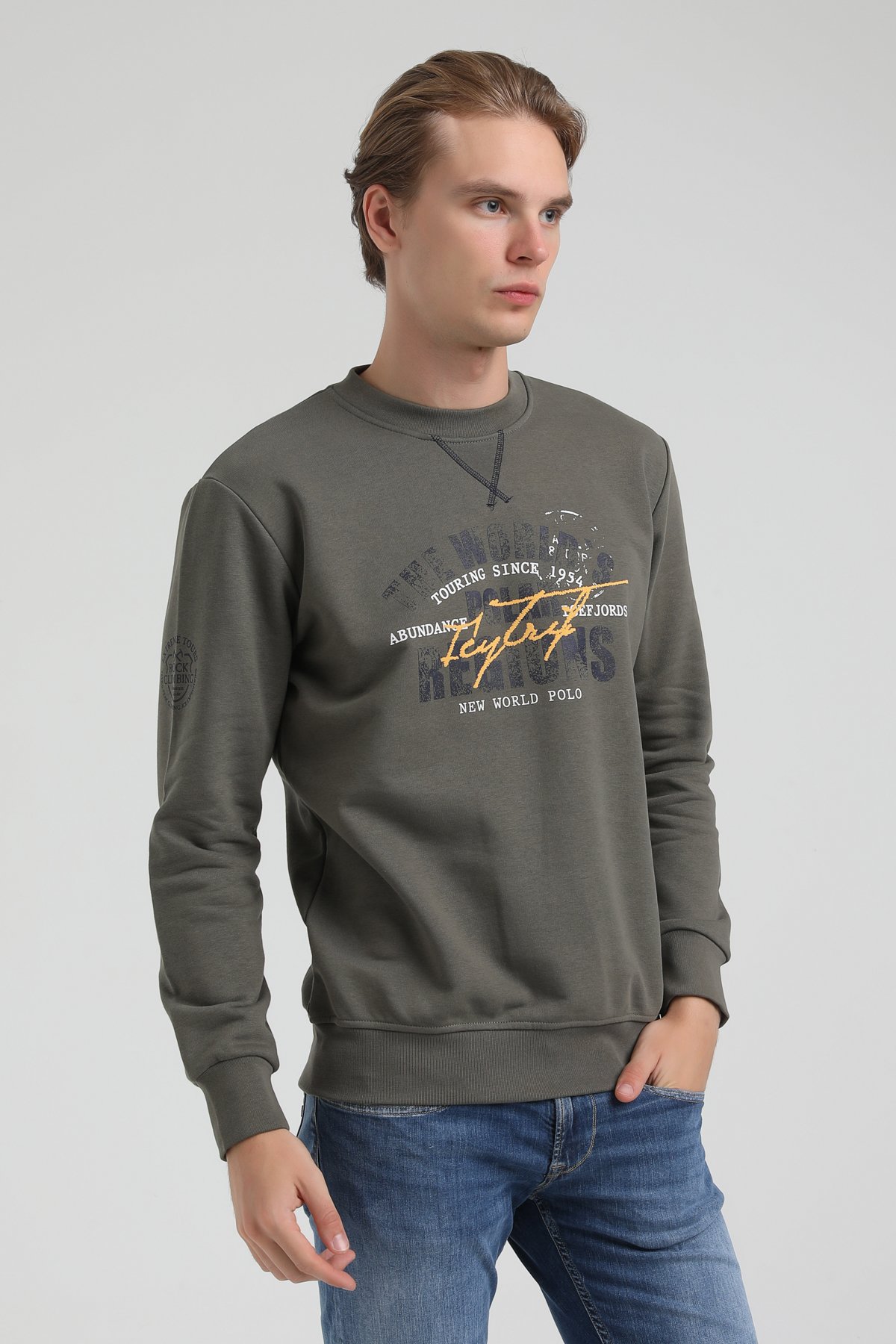 New World Polo Bisiklet Yaka Haki Regular Sweatshirt 22FWM60136