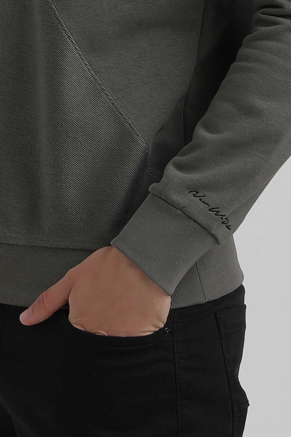 New World Polo Bisiklet Yaka Haki Regular Sweatshirt 22FWM60125