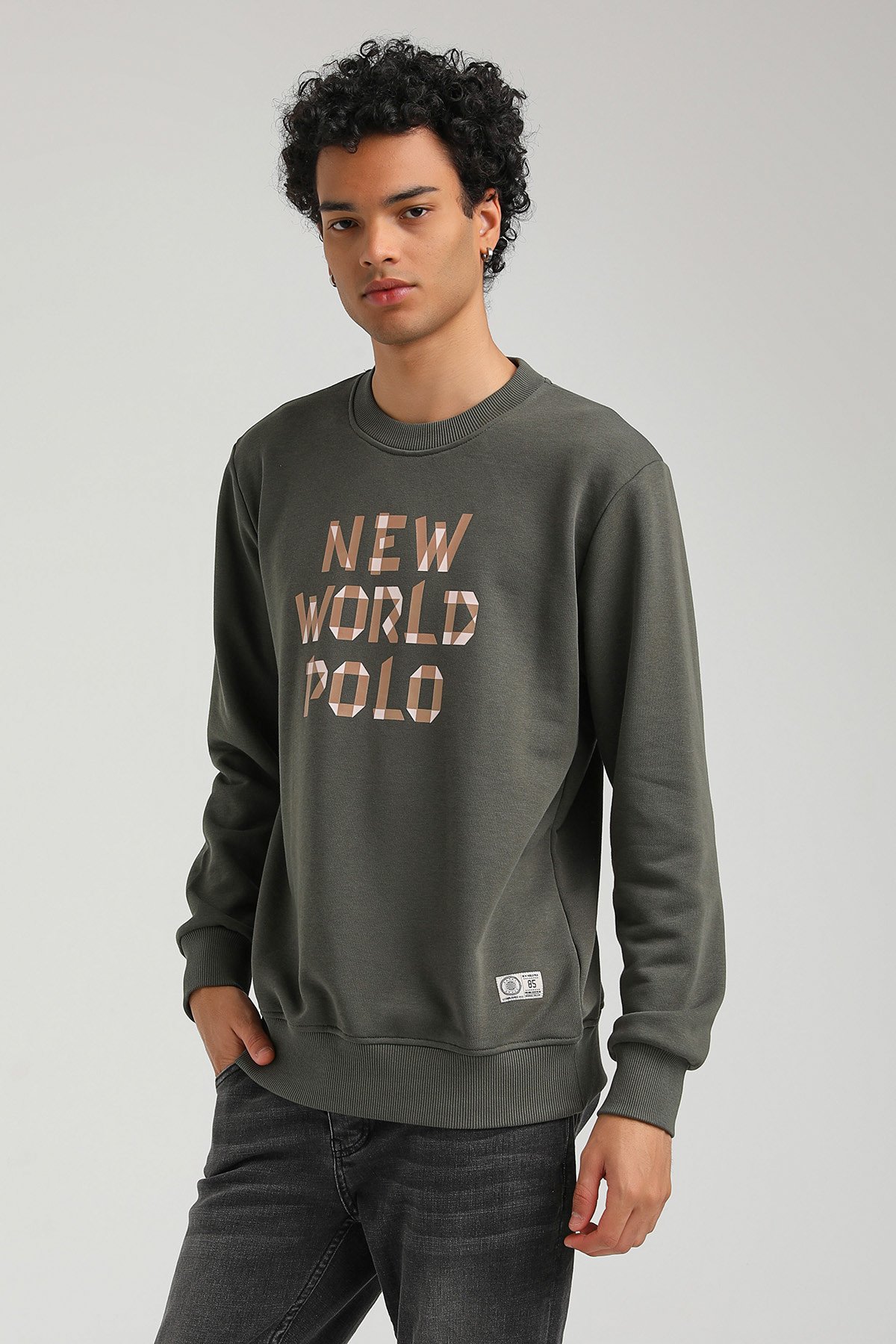 New World Polo Bisiklet Yaka Haki Regular Custom Sweatshirt 23FWM60141