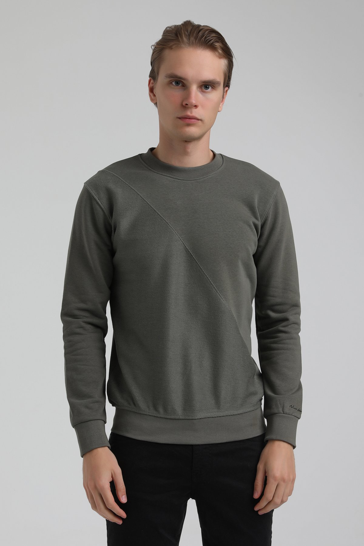 New World Polo Bisiklet Yaka Haki Regular Sweatshirt 22FWM60125