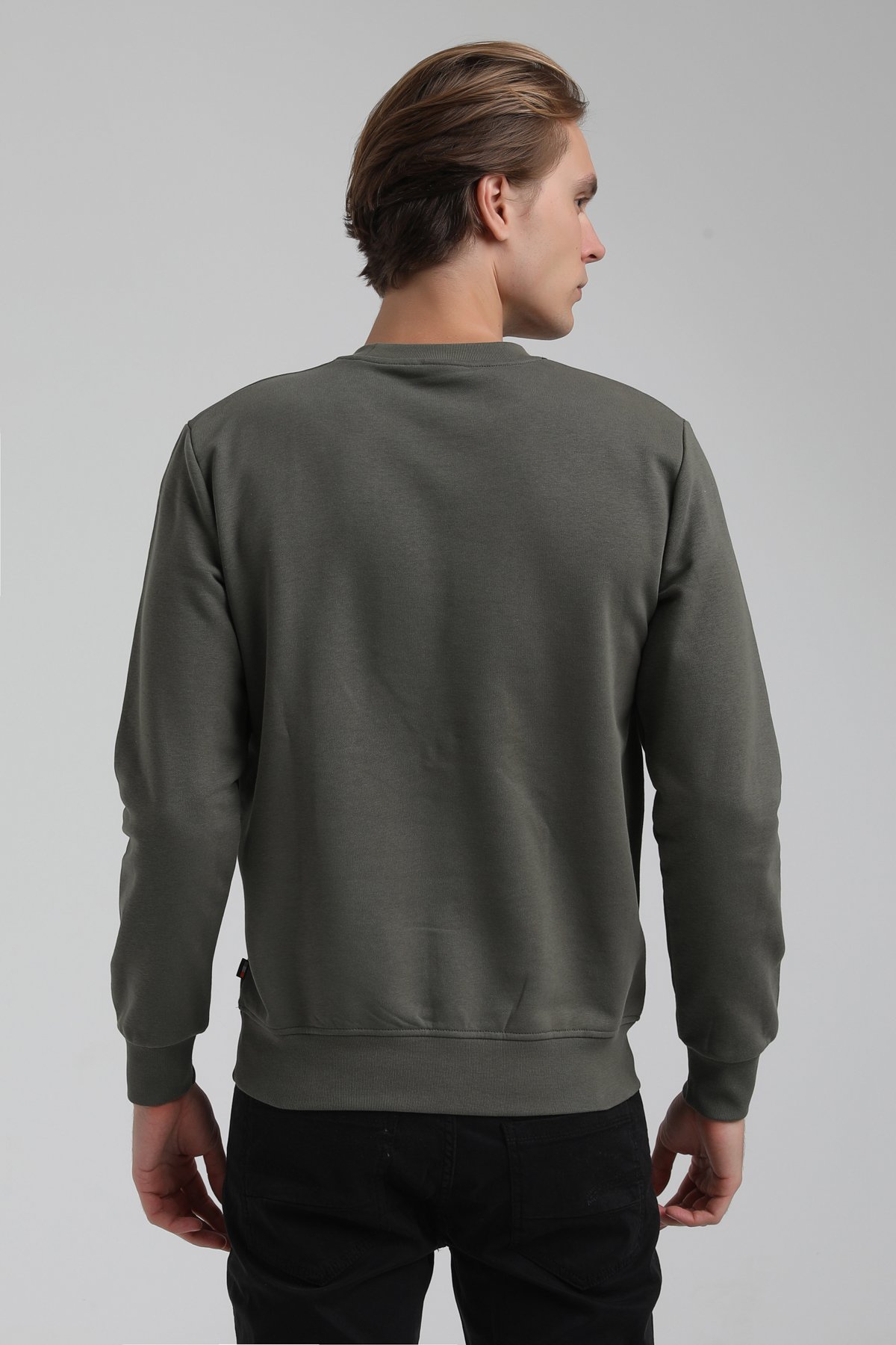 New World Polo Bisiklet Yaka Haki Regular Sweatshirt 22FWM60115