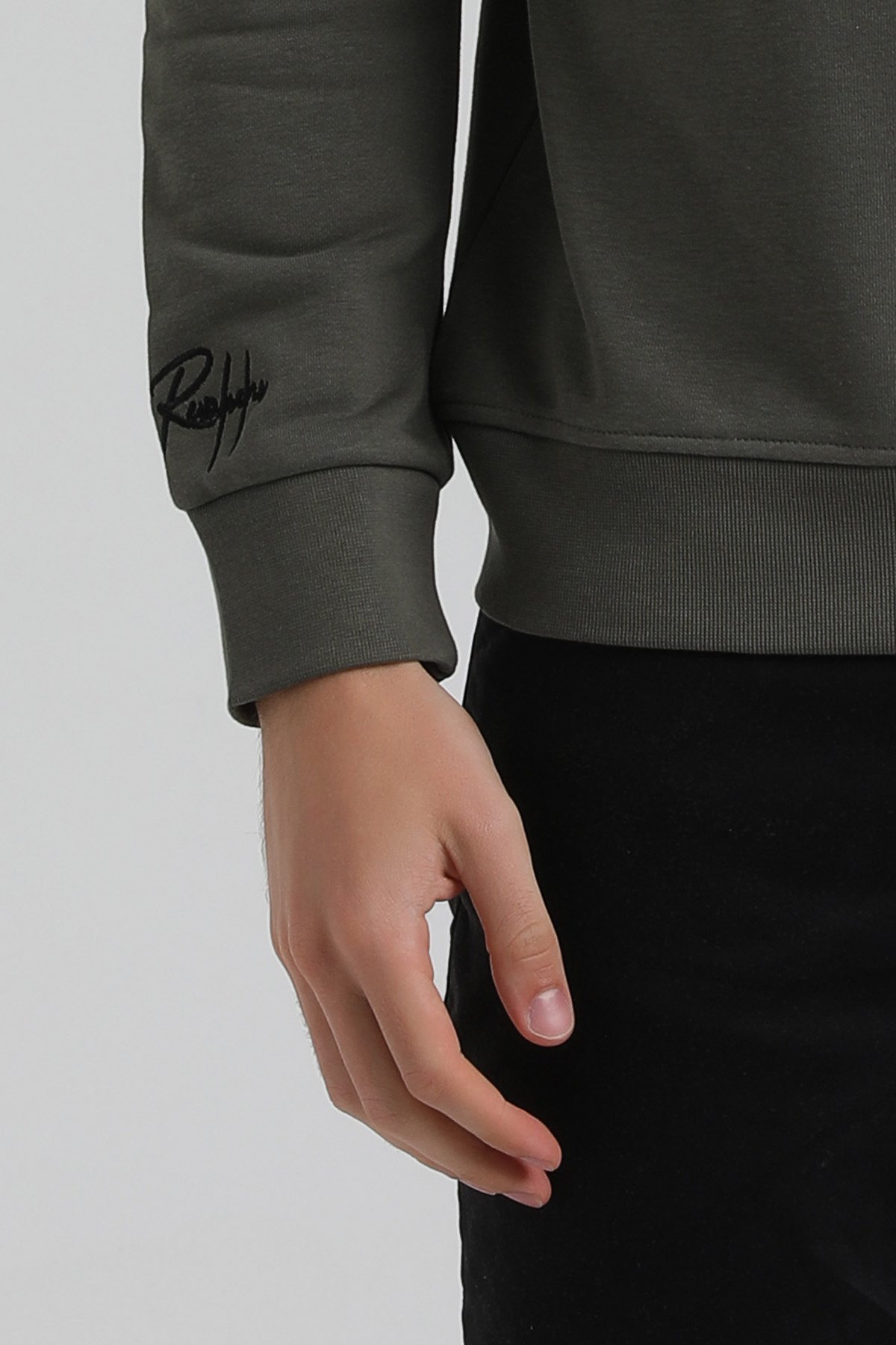 New World Polo Bisiklet Yaka Haki Regular Sweatshirt 22FWM60129