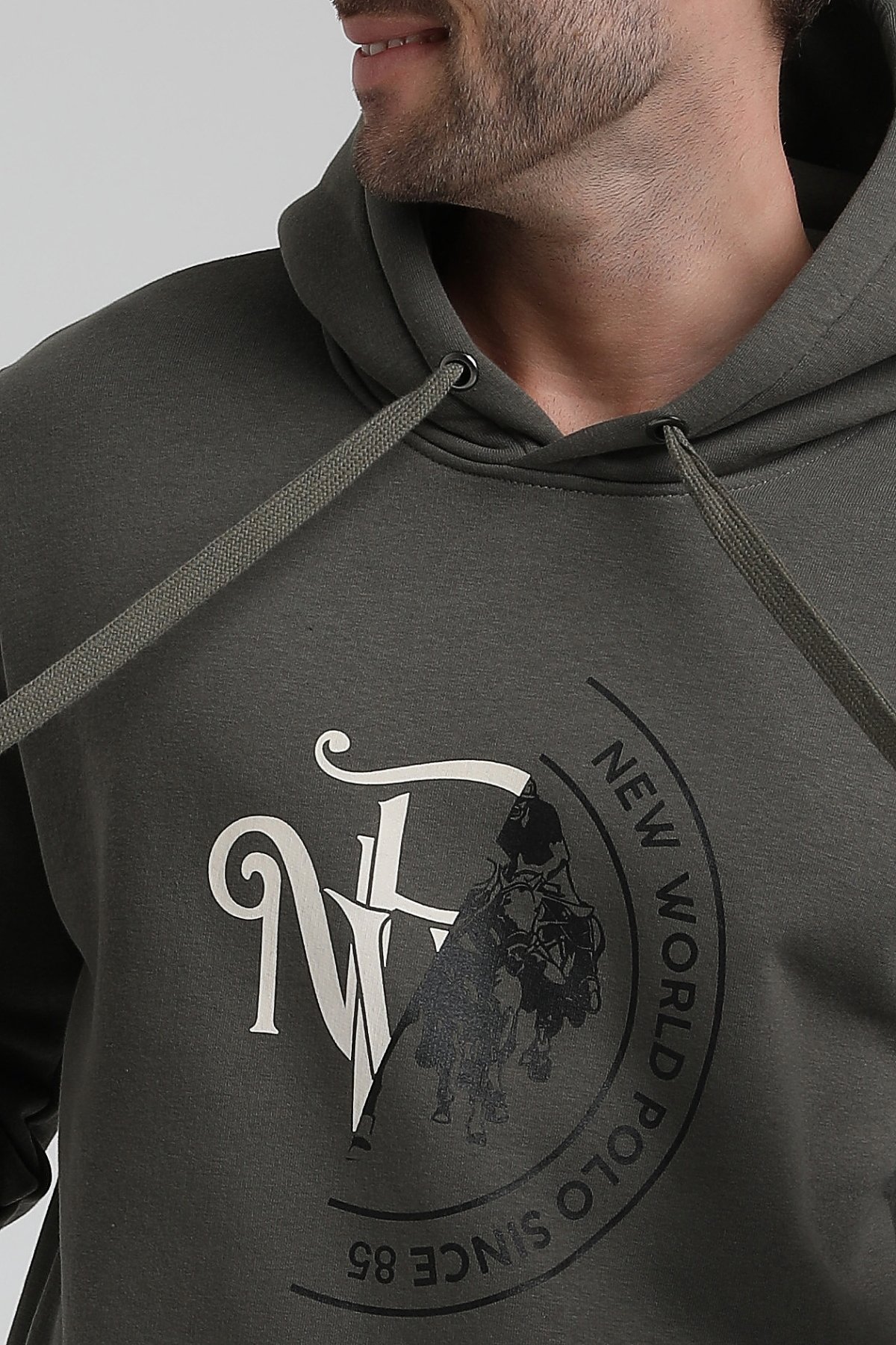 New World Polo Bisiklet Yaka Haki Slim Fit Sweatshirt 22FWM64030