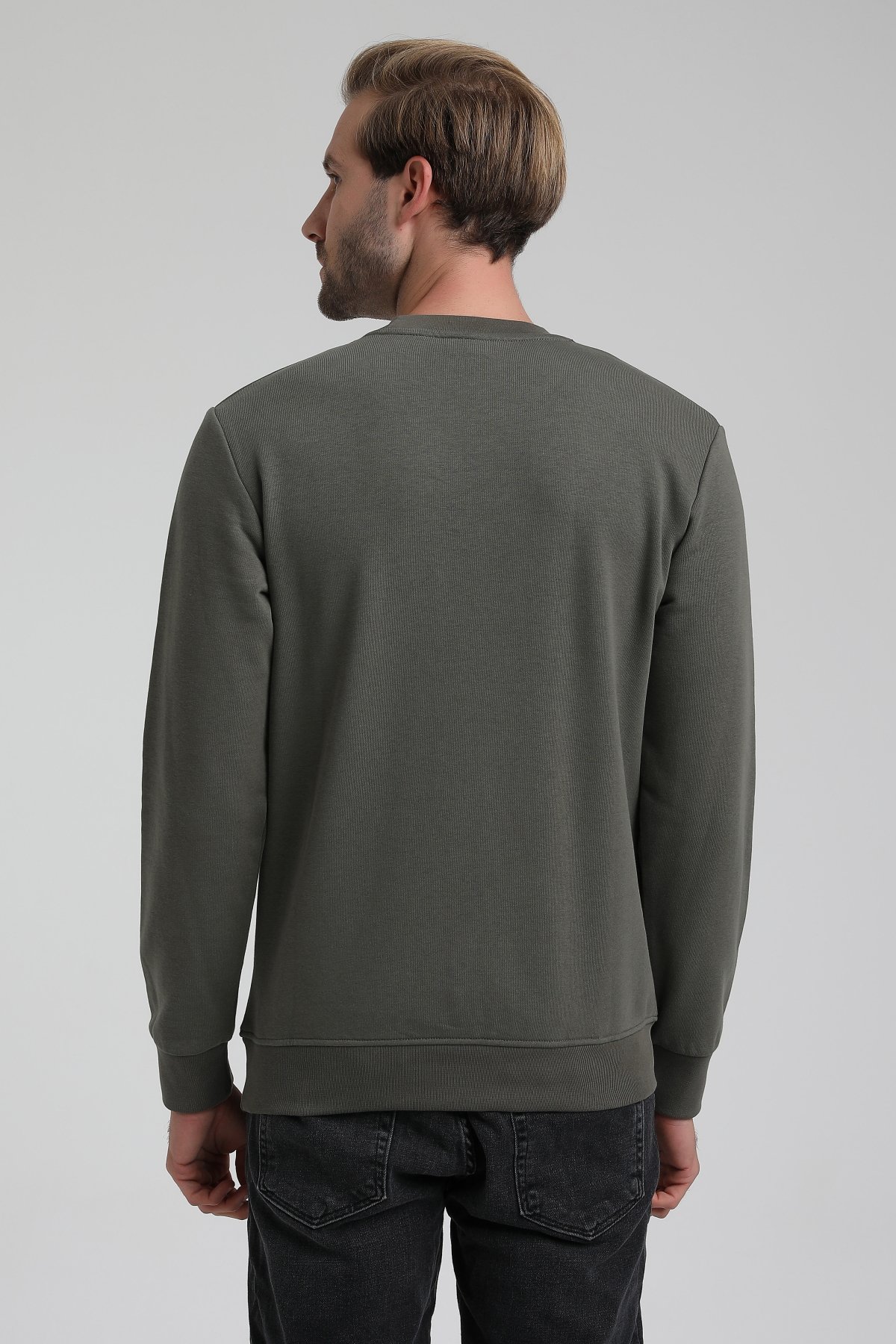 New World Polo Bisiklet Yaka Haki Slim Fit Sweatshirt 22FWM60119