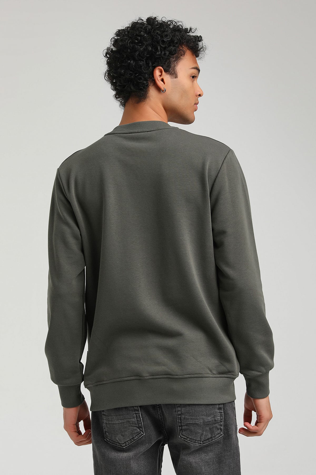 New World Polo Bisiklet Yaka Haki Slim Fit Sweatshirt 23FWM60150