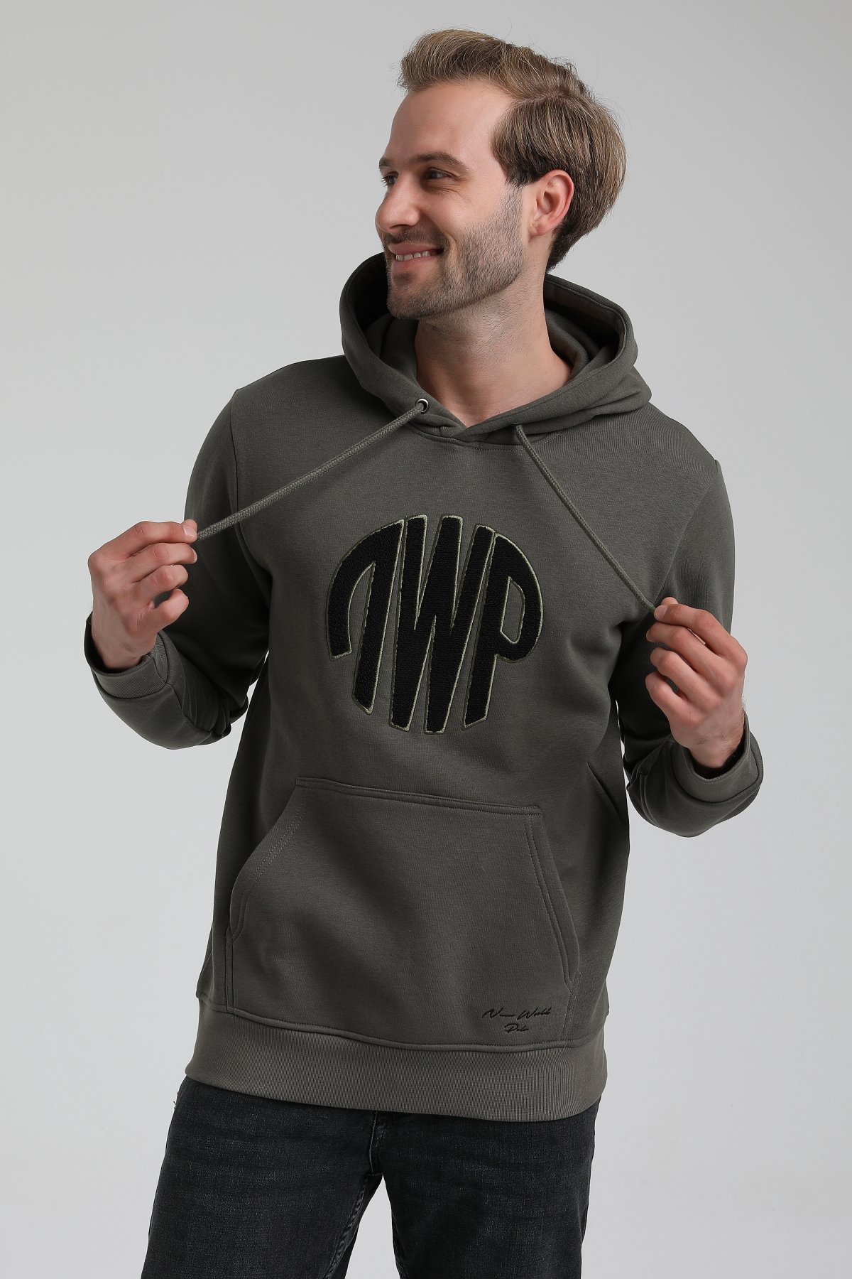 New World Polo Bisiklet Yaka Haki Slim Fit Sweatshirt 22FWM64037