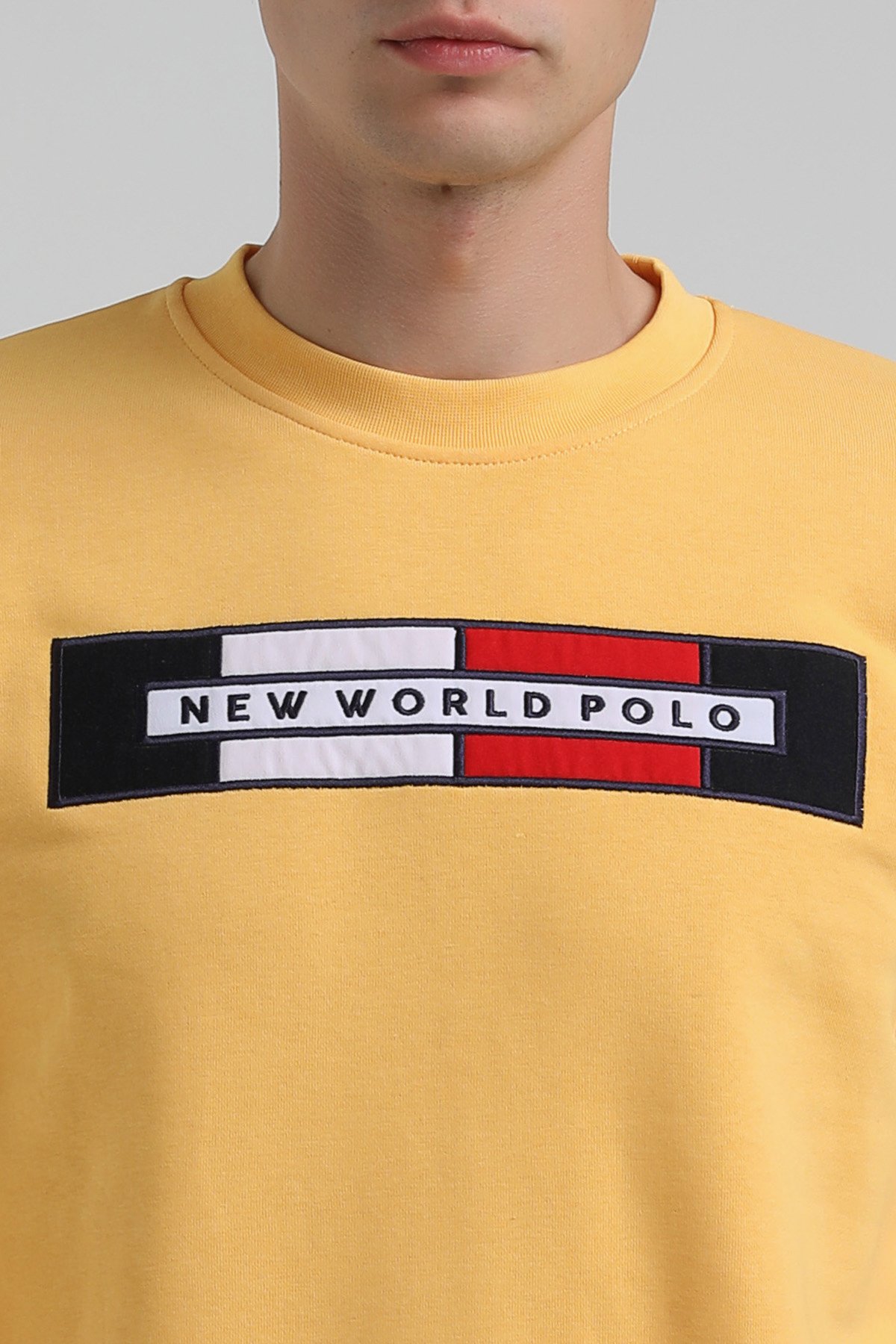 New World Polo Bisiklet Yaka Hardal Regular Sweatshirt 22FWM60124