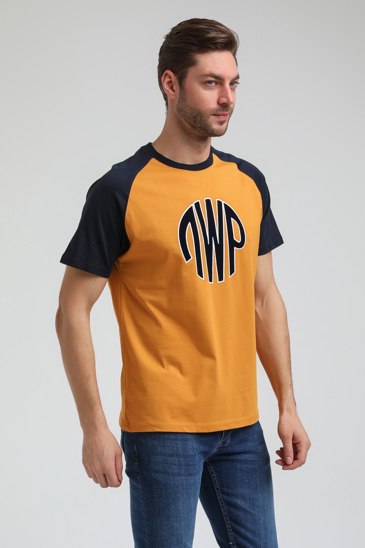 New World Polo Bisiklet Yaka Hardal Slim Fit Tişört 23SSM20301