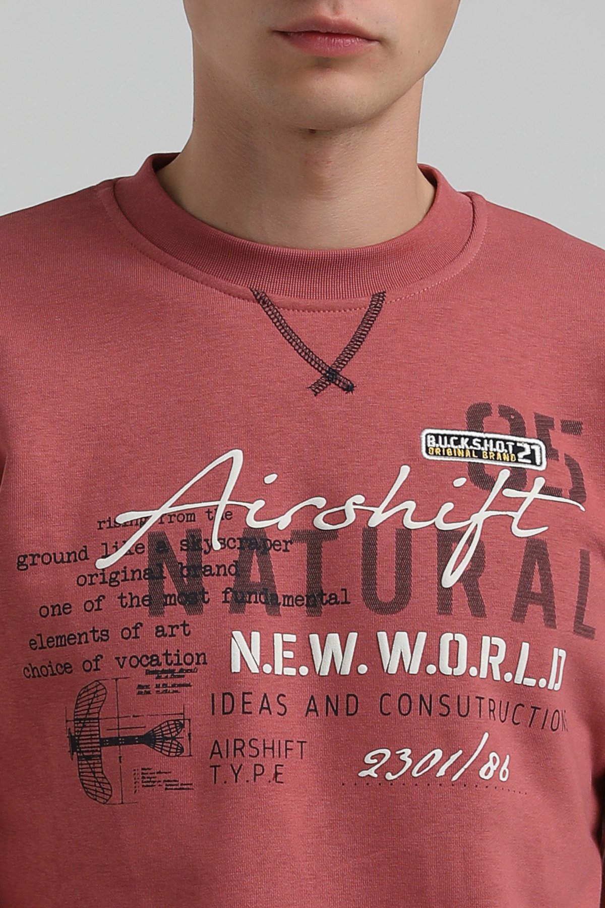 New World Polo Bisiklet Yaka Kestane Regular Sweatshirt 22FWM60121