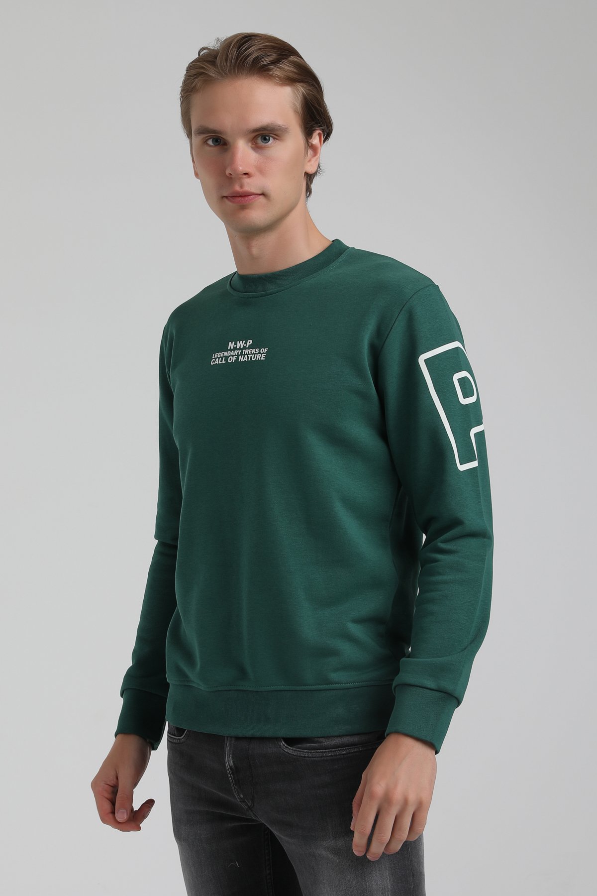 New World Polo Bisiklet Yaka Koyu Yeşil Regular Sweatshirt 22FWM60126