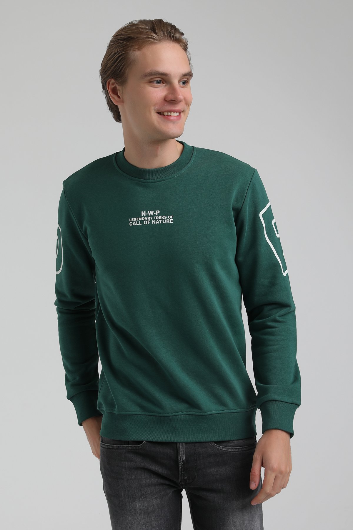 New World Polo Bisiklet Yaka Koyu Yeşil Regular Sweatshirt 22FWM60126