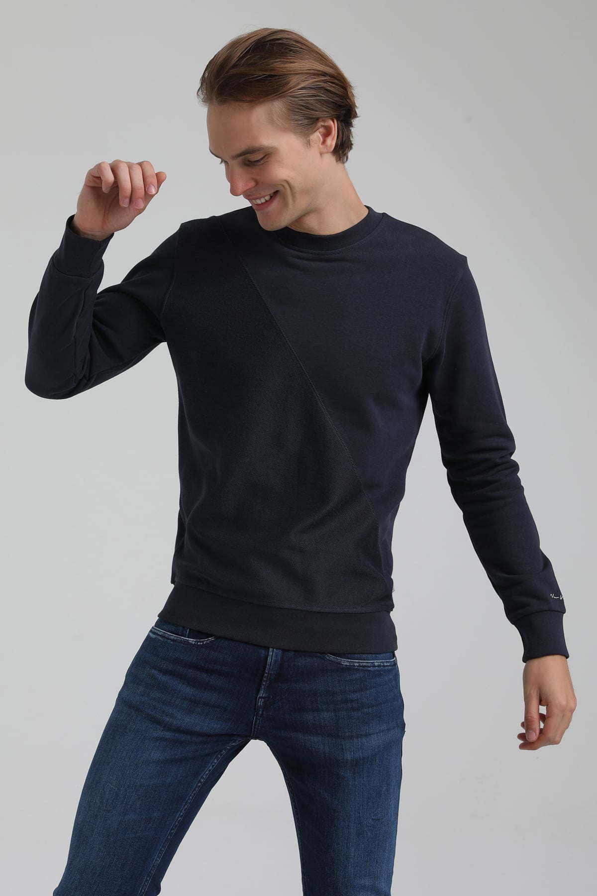 New World Polo Bisiklet Yaka Lacivert Regular Sweatshirt 22FWM60125