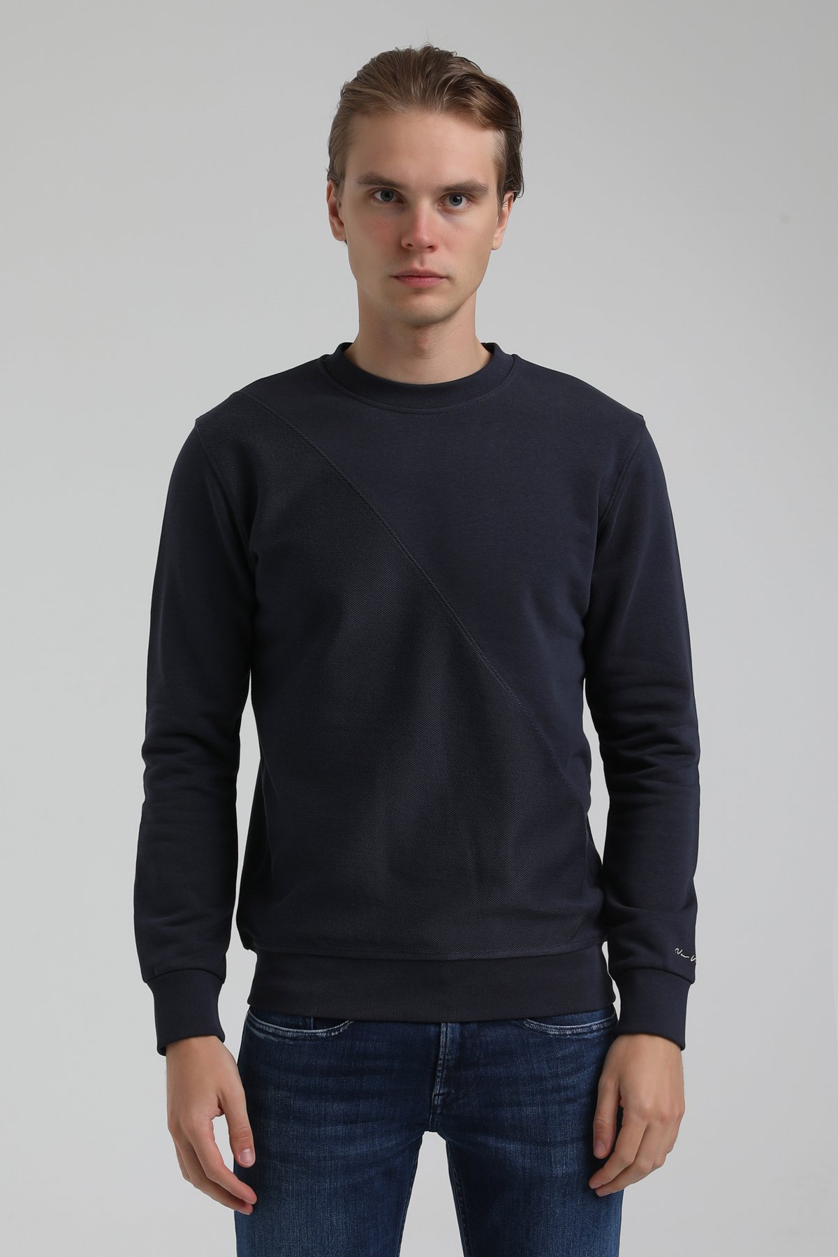 New World Polo Bisiklet Yaka Lacivert Regular Sweatshirt 22FWM60125