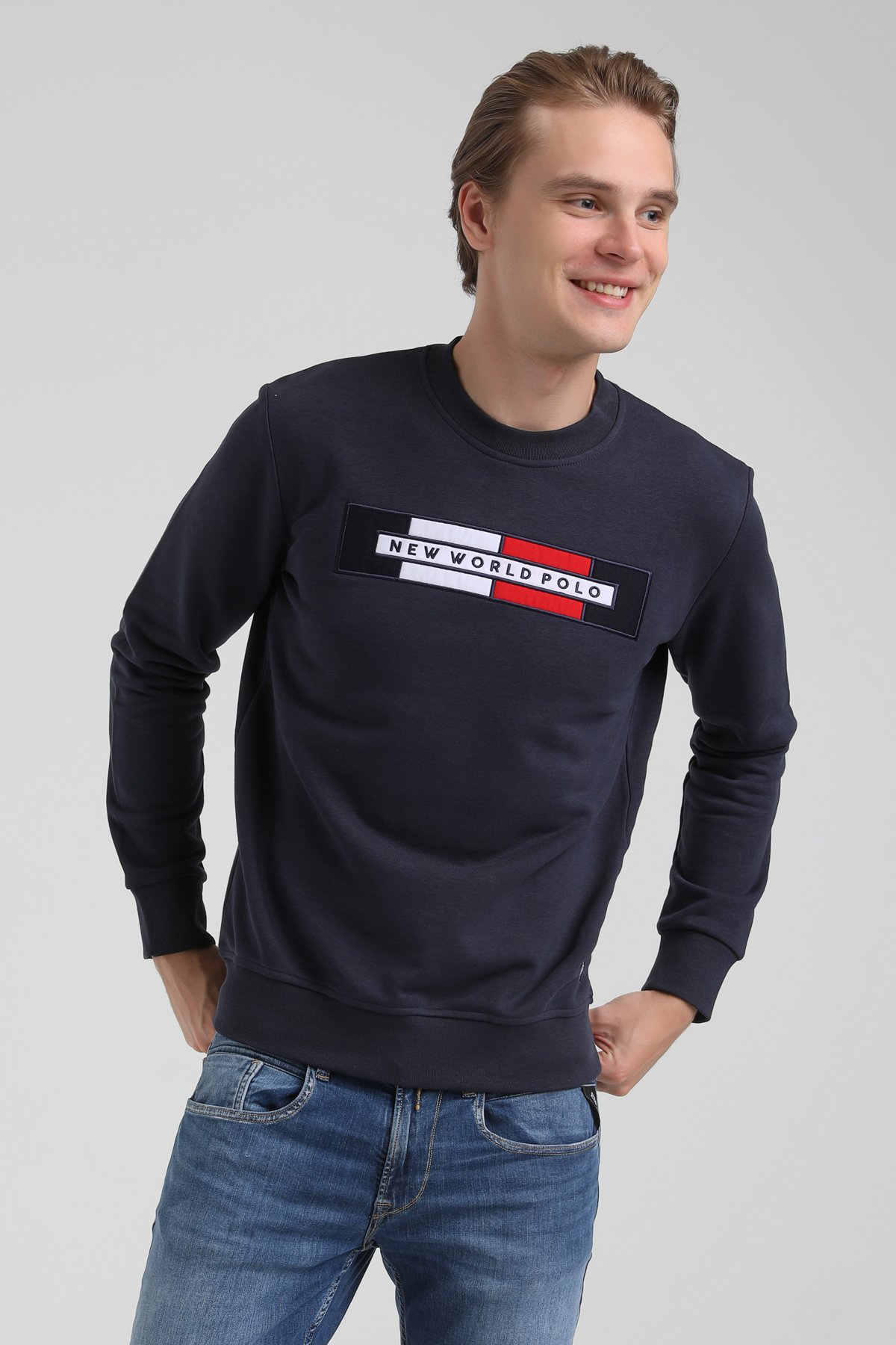 New World Polo Bisiklet Yaka Lacivert Regular Sweatshirt 22FWM60124