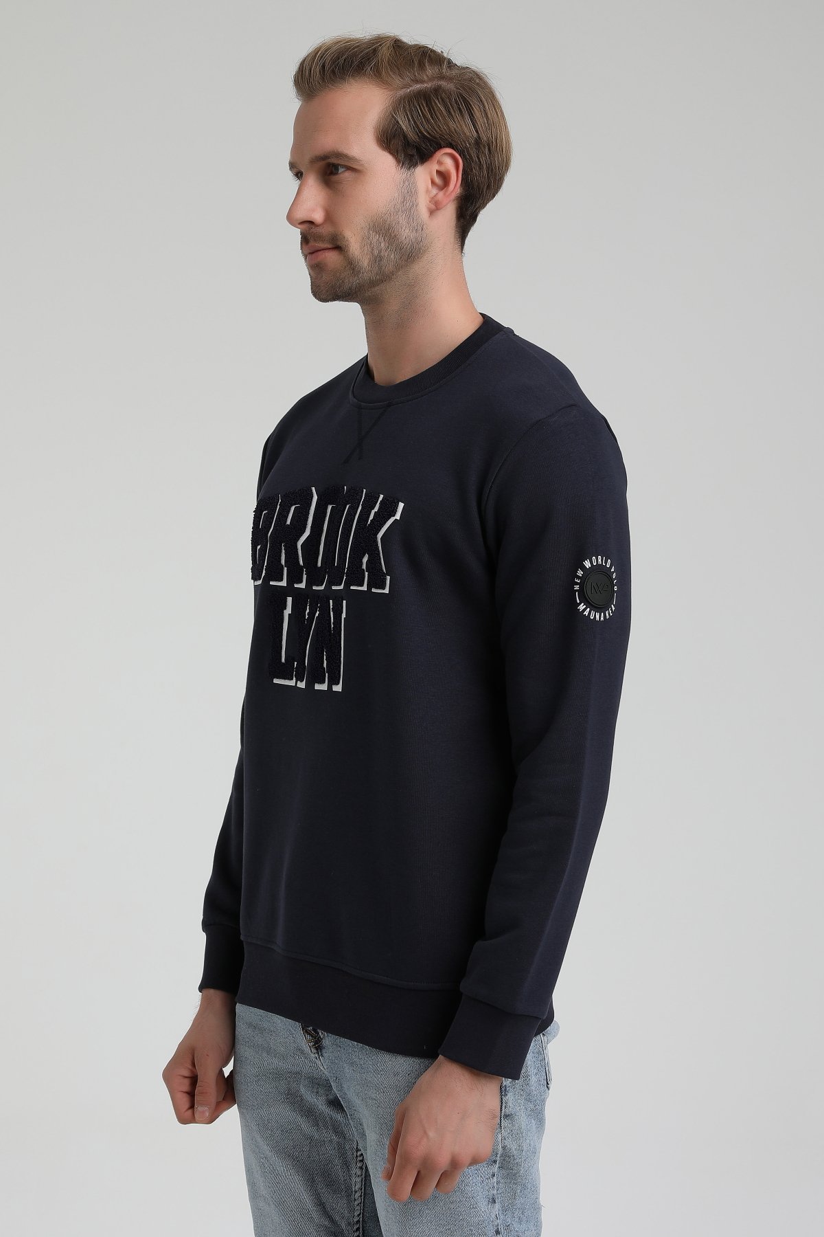 New World Polo Bisiklet Yaka Lacivert Slim Fit Sweatshirt 22FWM60120