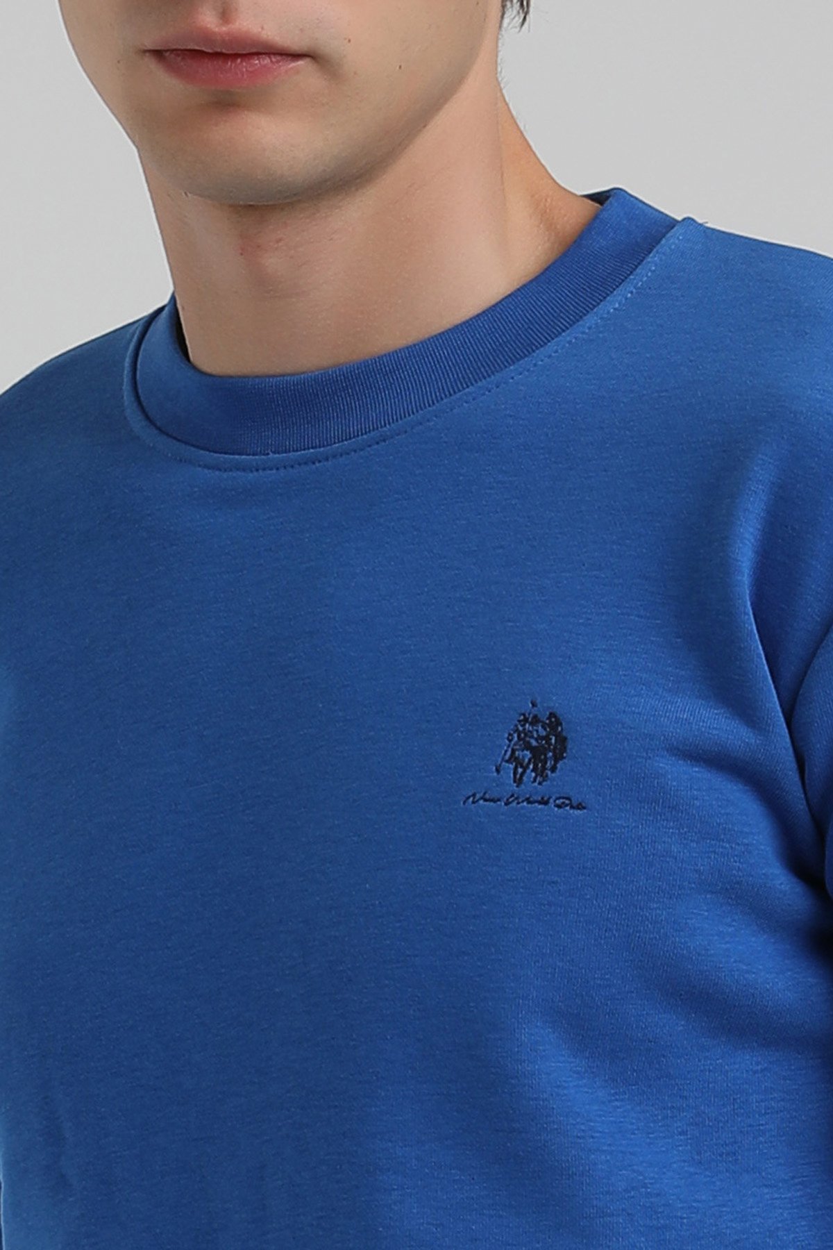 New World Polo Bisiklet Yaka Saks Regular Sweatshirt 22FWM60115