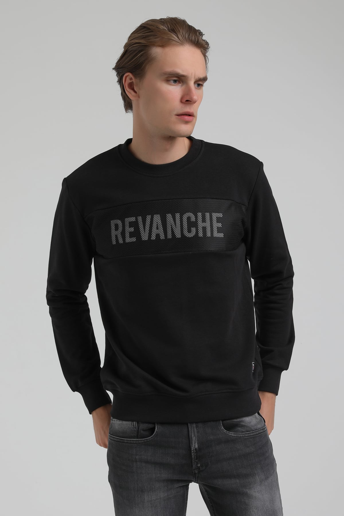New World Polo Bisiklet Yaka Siyah Regular Sweatshirt 22FWM60117