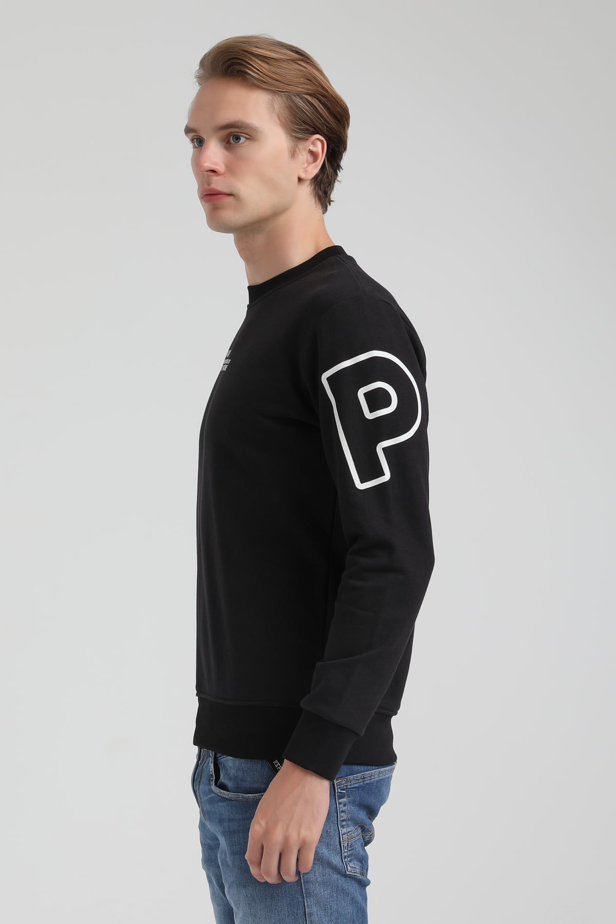 New World Polo Bisiklet Yaka Siyah Regular Sweatshirt 22FWM60126