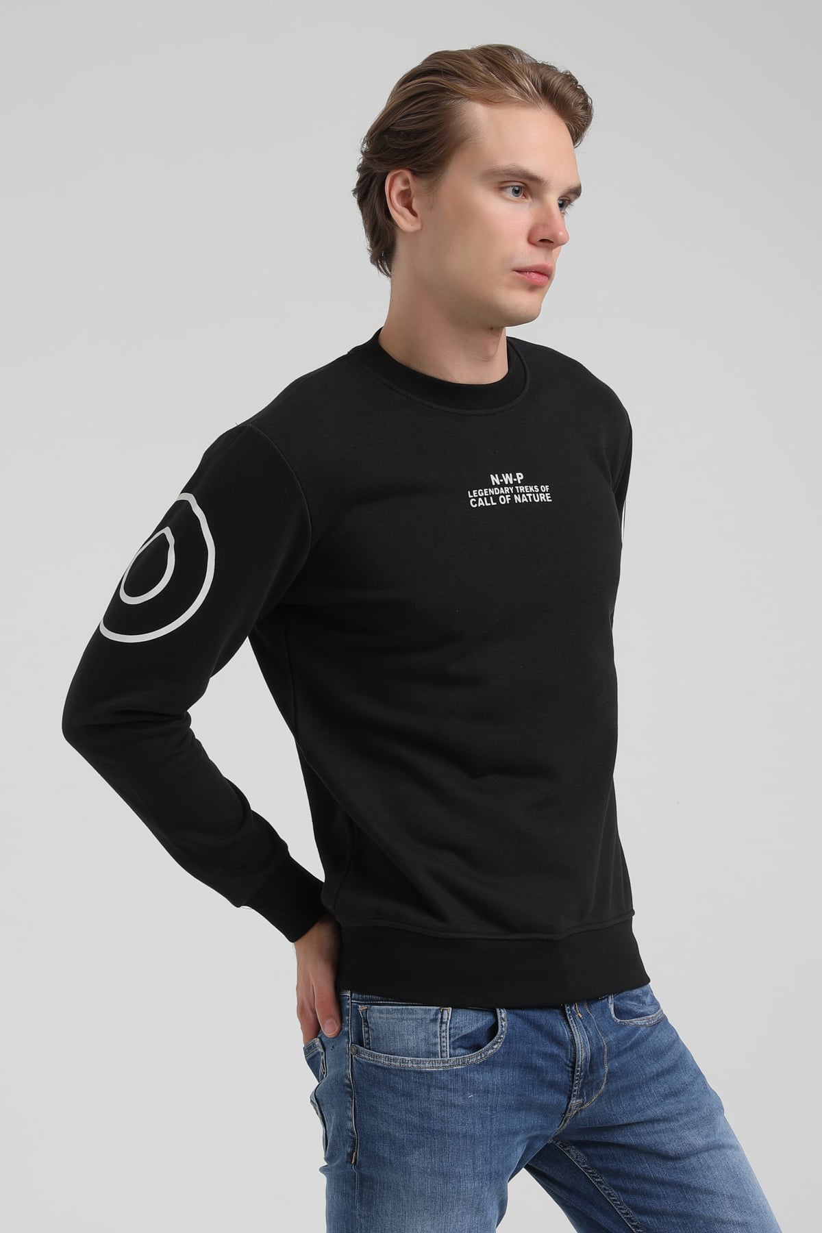 New World Polo Bisiklet Yaka Siyah Regular Sweatshirt 22FWM60126