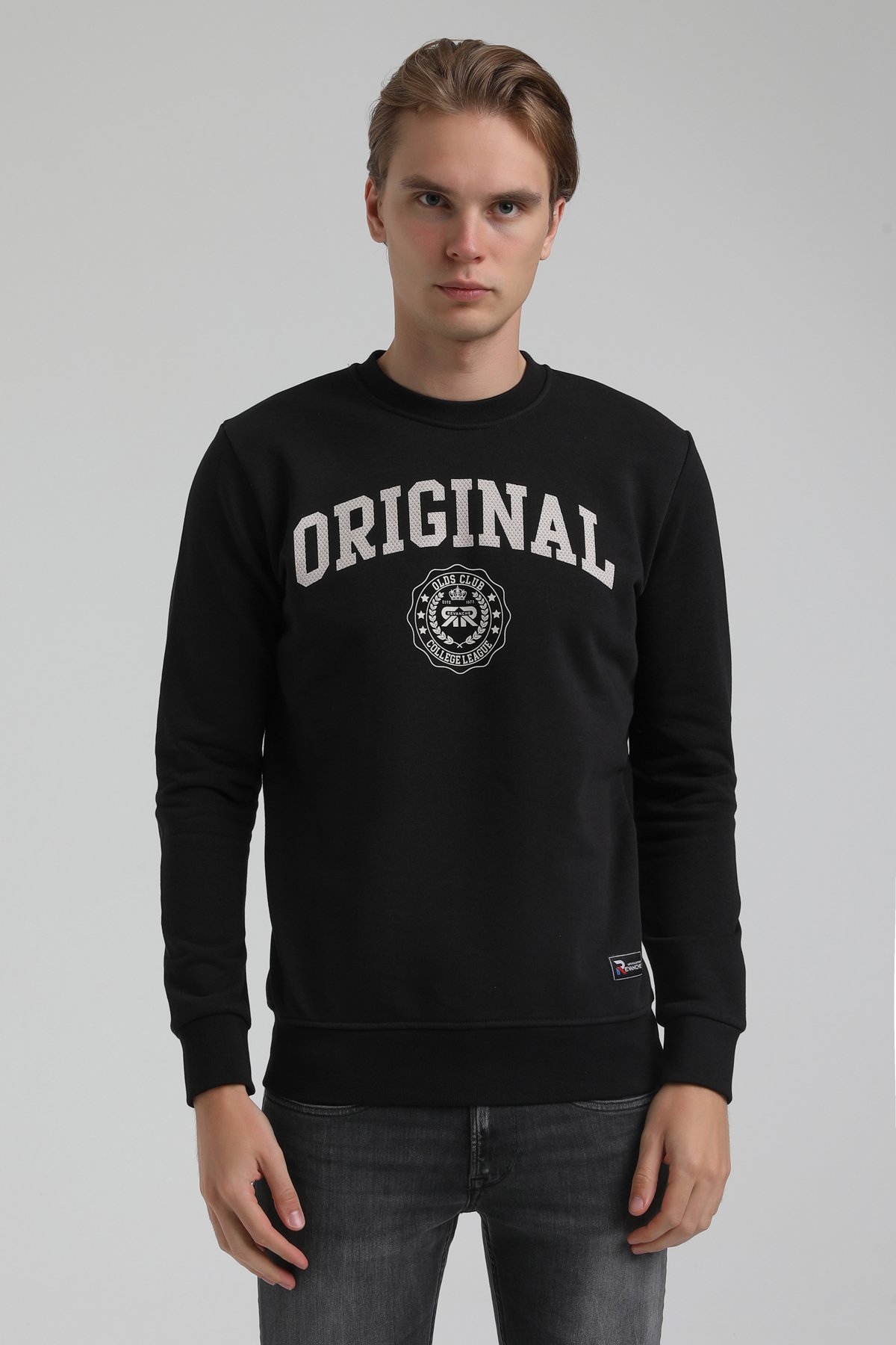 New World Polo Bisiklet Yaka Siyah Regular Sweatshirt 22FWM60132