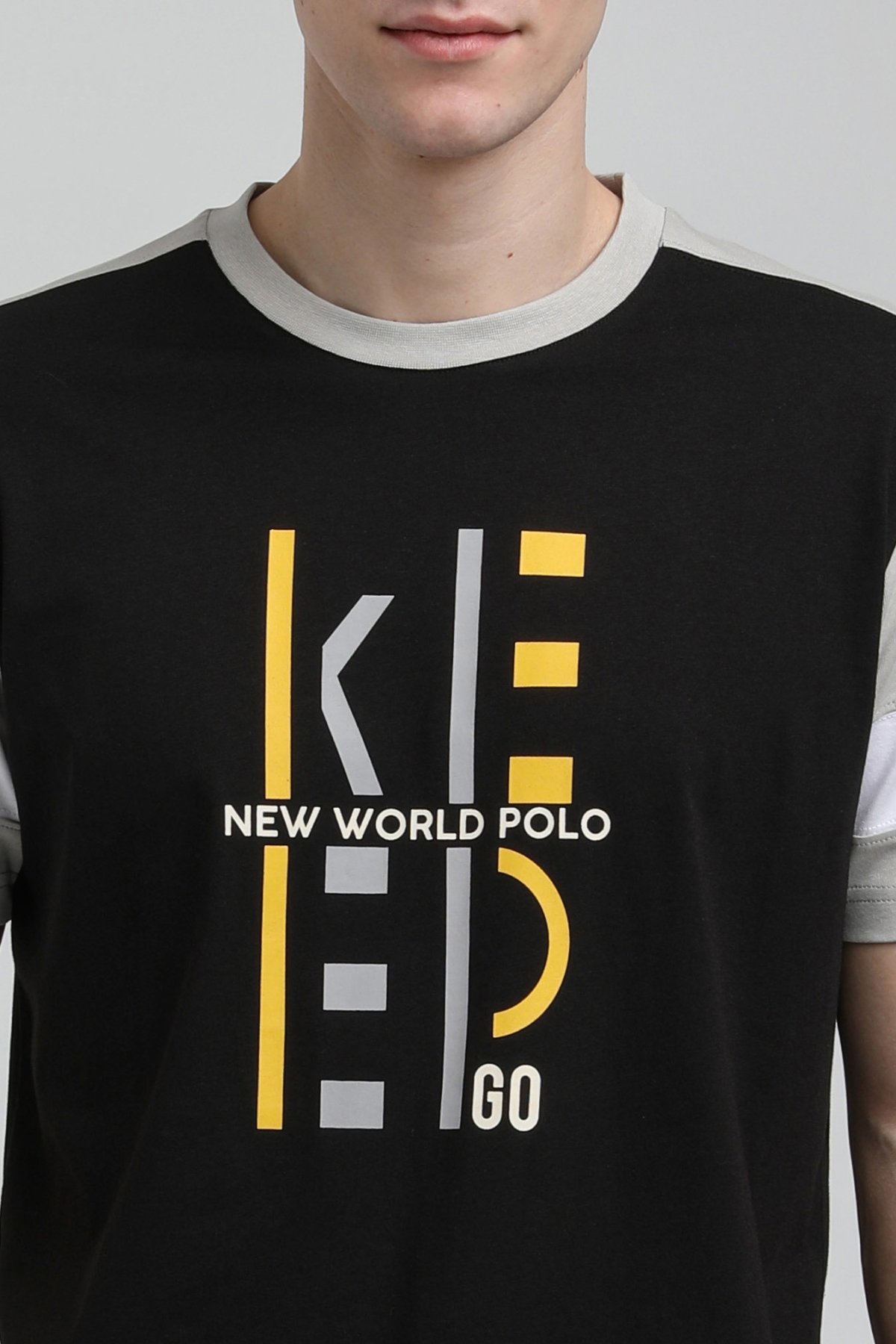 New World Polo Bisiklet Yaka Siyah Slim Fit Tişört 23SSM20323