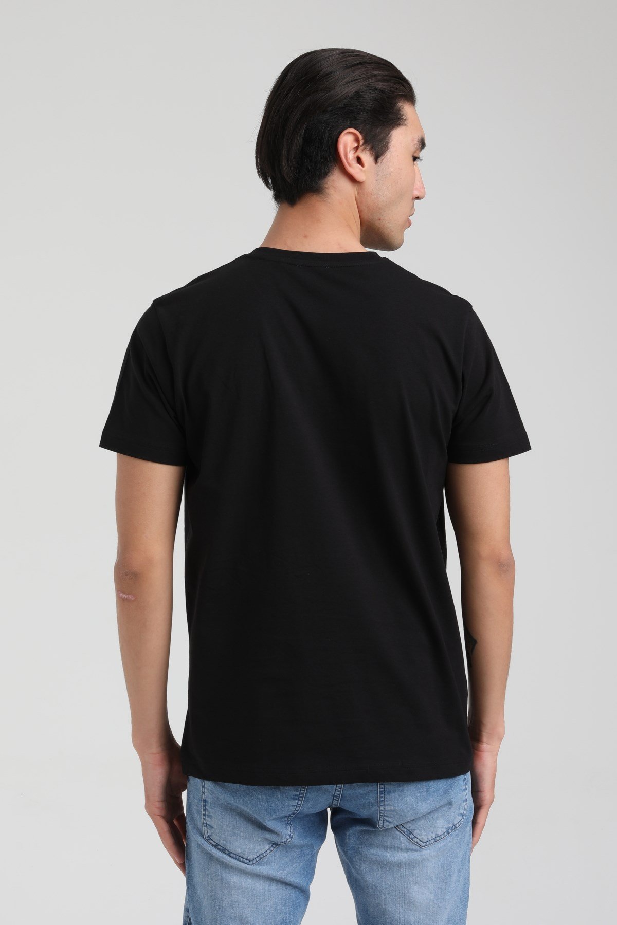 New World Polo Bisiklet Yaka Siyah Slim Fit Tişört 22.01.T4.004