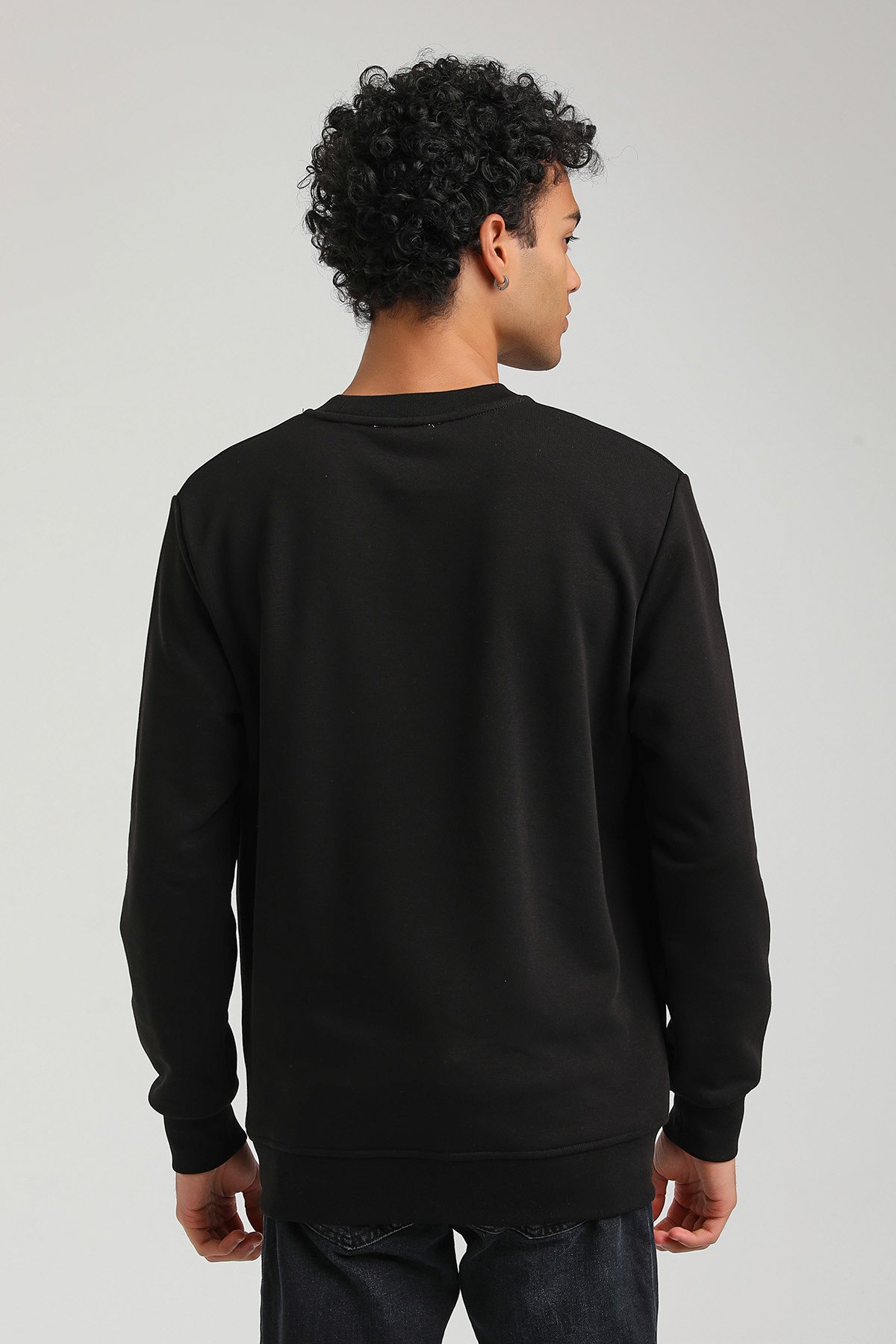 New World Polo Bisiklet Yaka Siyah Slim Fit Sweatshirt 23FWM60156