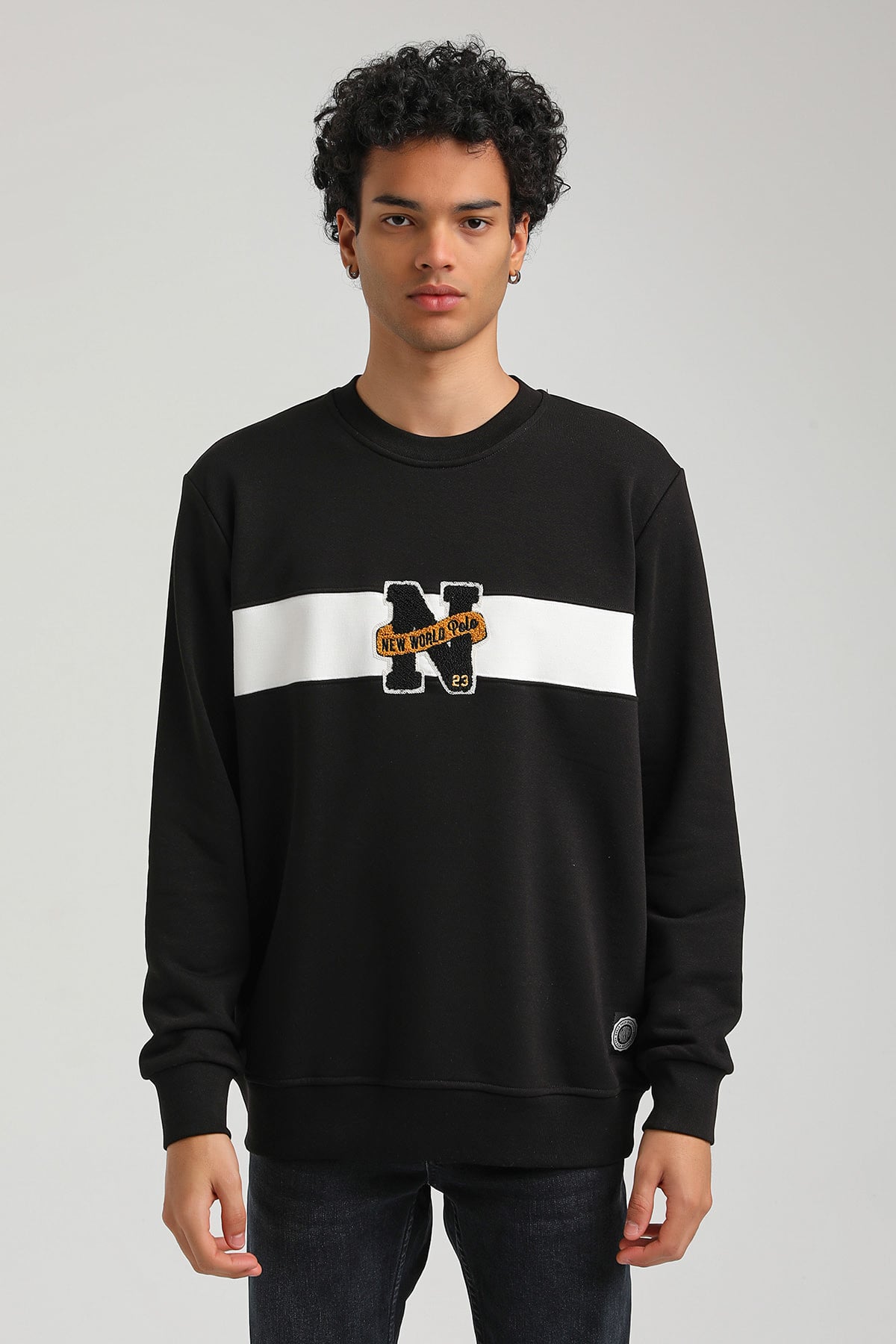 New World Polo Bisiklet Yaka Siyah Slim Fit Sweatshirt 23FWM60156