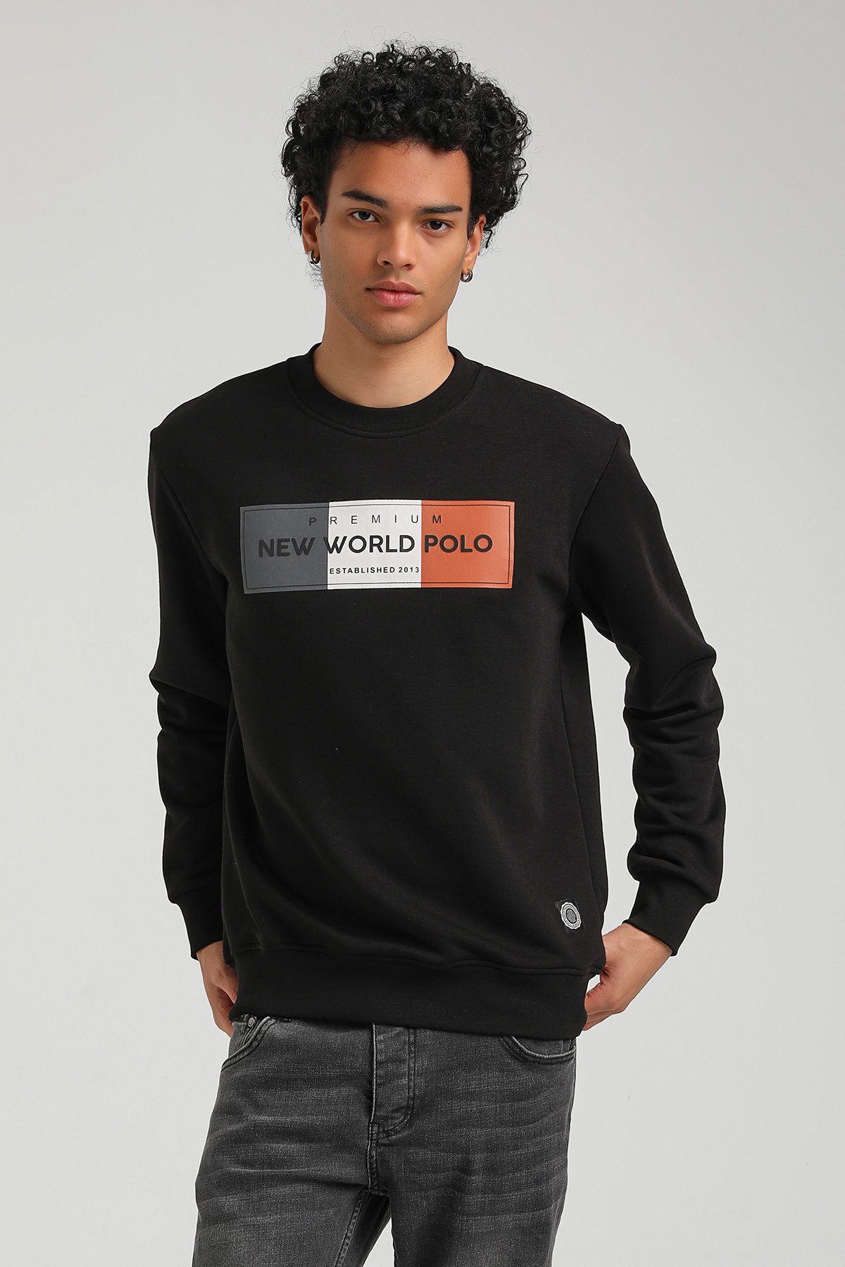 New World Polo Bisiklet Yaka Siyah Slim Fit Sweatshirt 23FWM60155