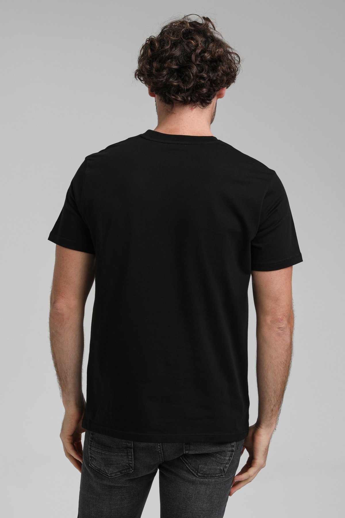 New World Polo Bisiklet Yaka Siyah Slim Fit Tişört 23SSM20298