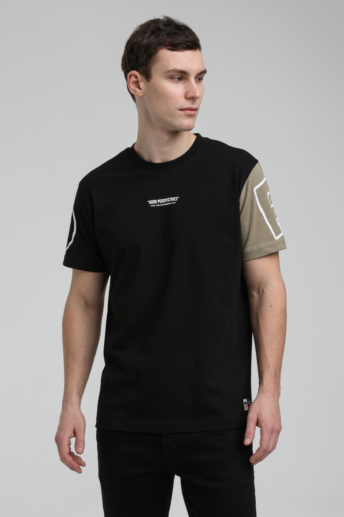 New World Polo Bisiklet Yaka Siyah Slim Fit Tişört 23SSM20326