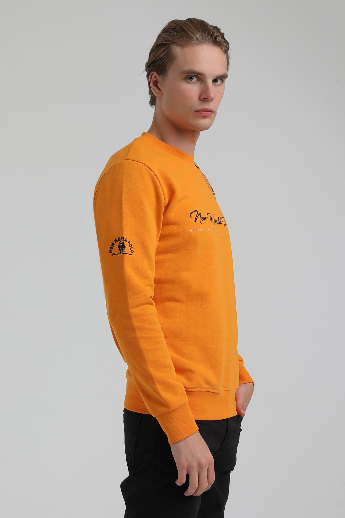 New World Polo Bisiklet Yaka Turuncu Regular Sweatshirt 22FWM60139