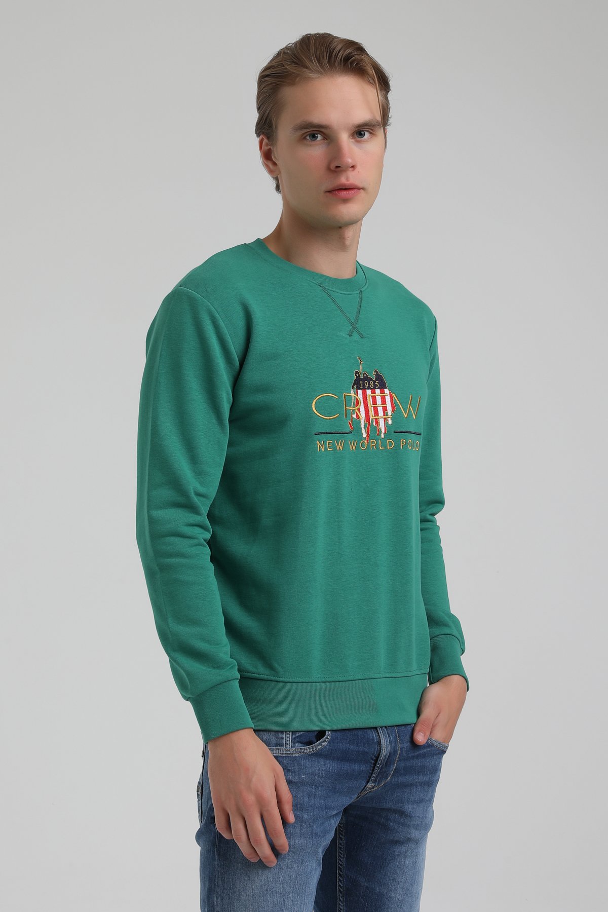 New World Polo Bisiklet Yaka Yeşil Regular Sweatshirt 22FWM60116