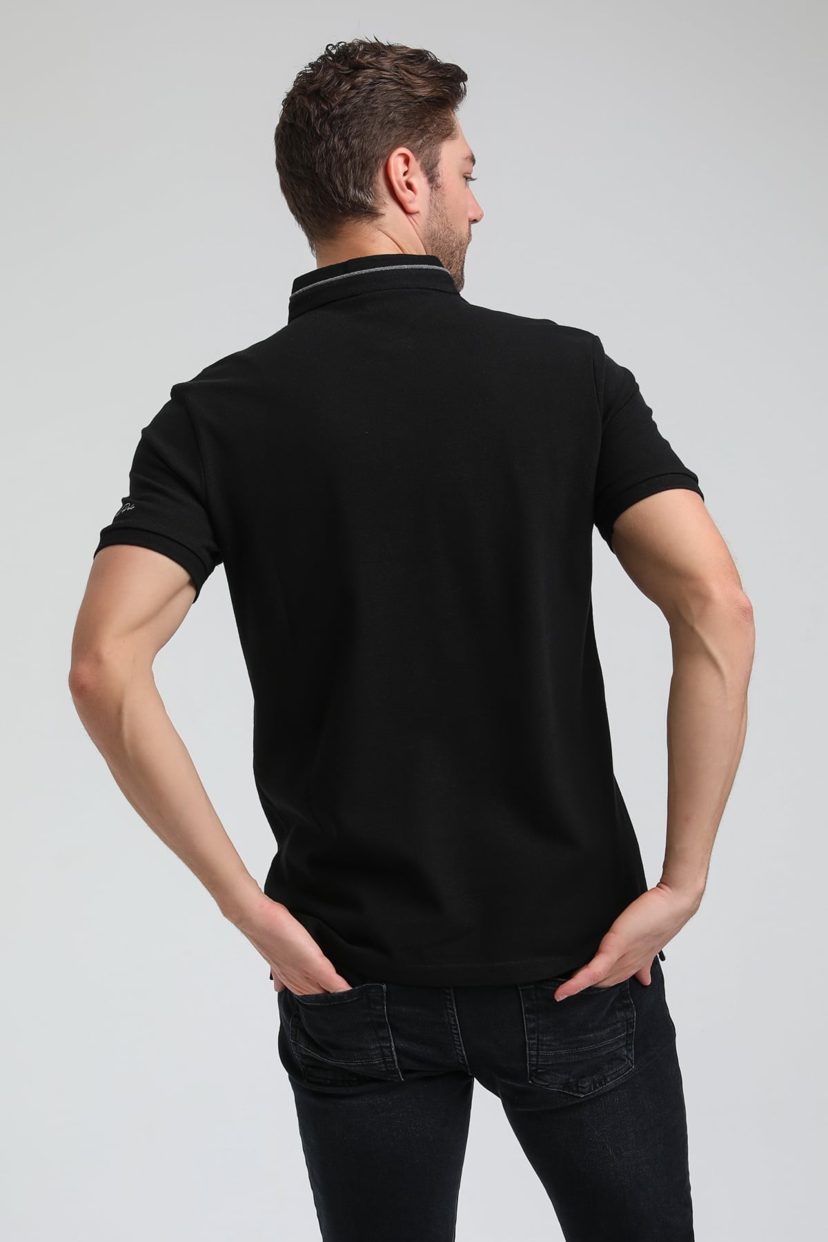 New World Polo Hakim Yaka Siyah Slim Fit Polo 23SSM10247