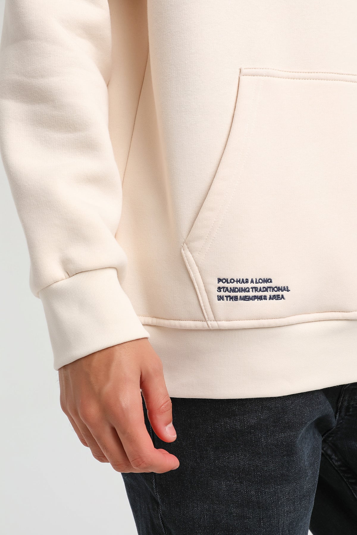 New World Polo Kapşonlu Ekru Slim Fit Hoodie 23FWM64046